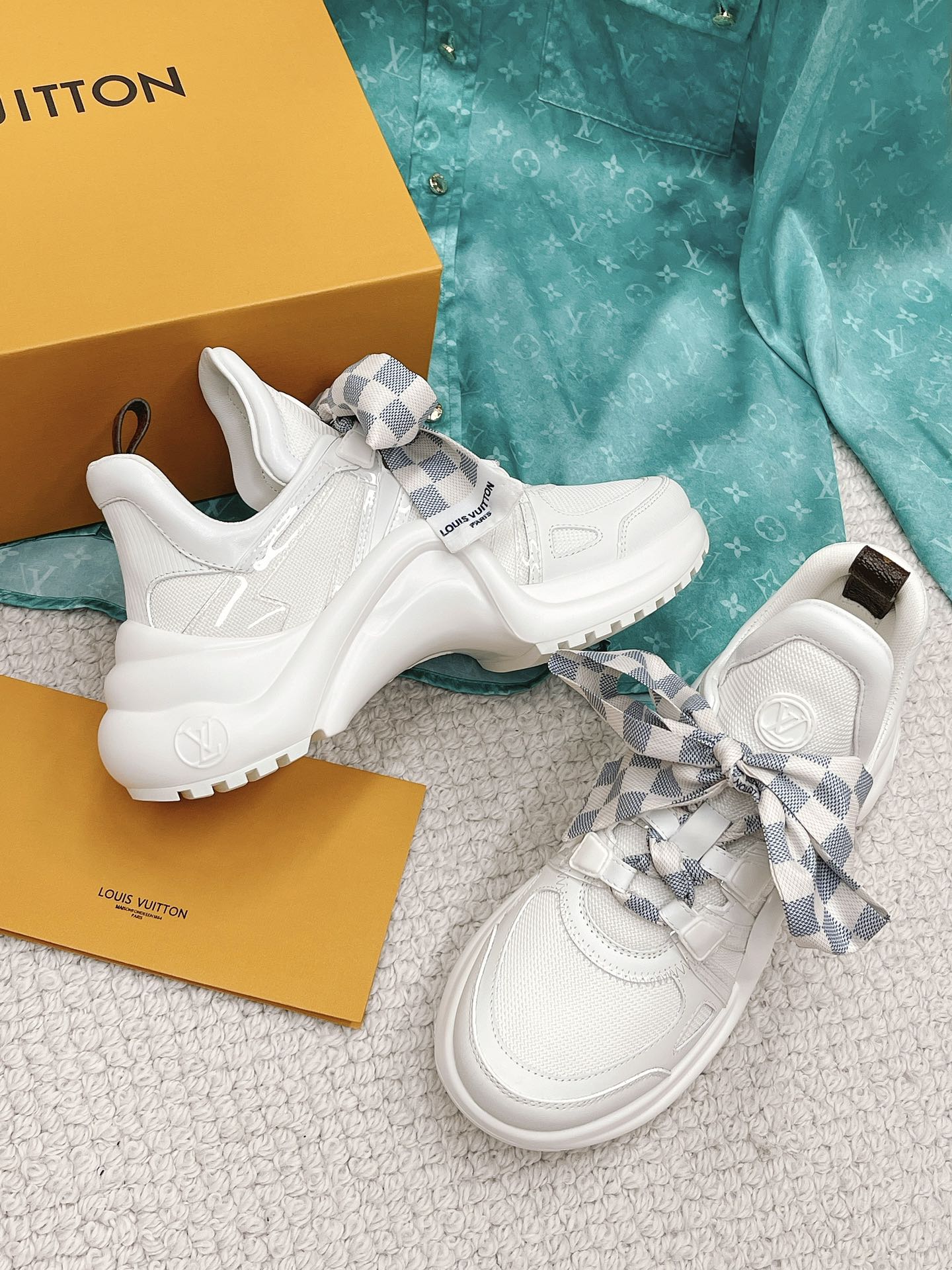 Louis Vuitton Women's LV Archlight Sneaker White For Women LV - Soul Replicas