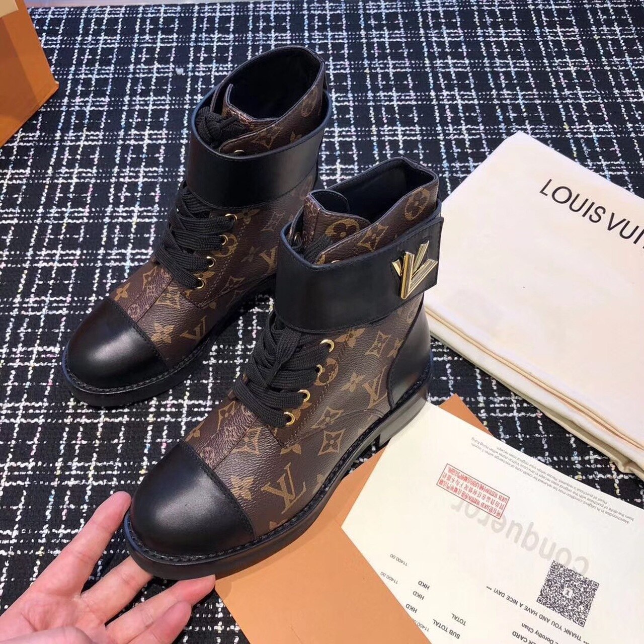 Louis Vuitton Wonderland Flat Ranger Monogram Canvas/Calfskin Leather Fall/Winter Collection Black/Brown - Soul Replicas