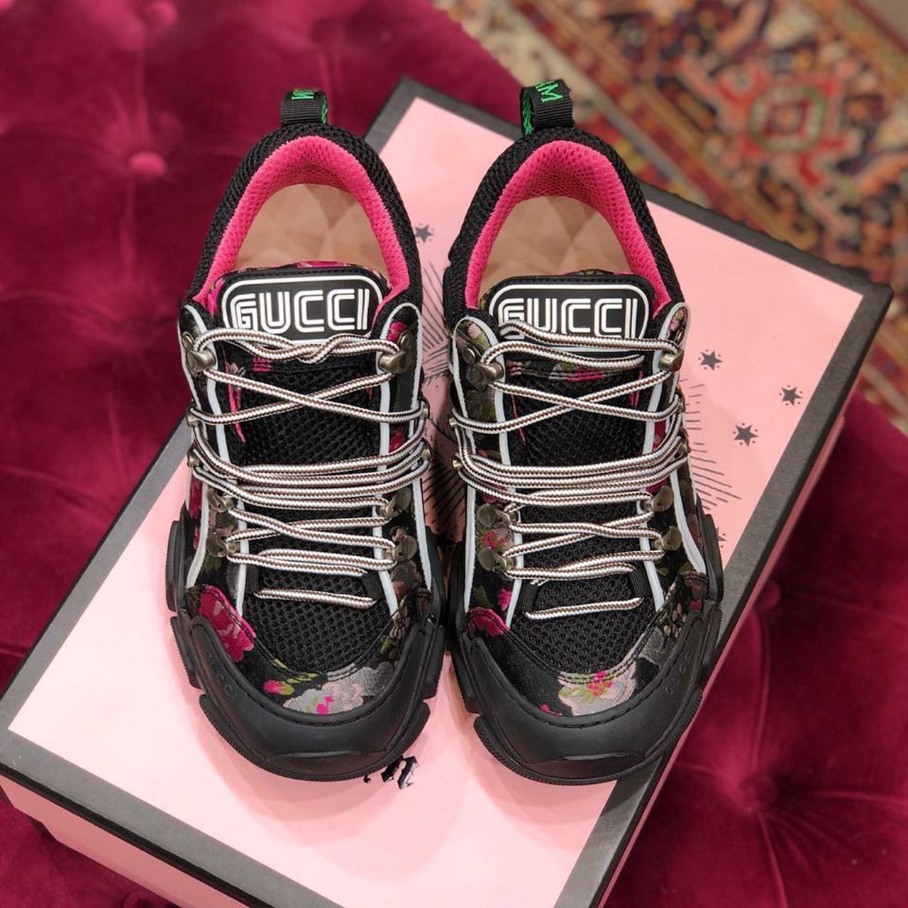 Gucci Flashtrek Gucci Sneakers White/Black For Women Gucci - Soul Replicas