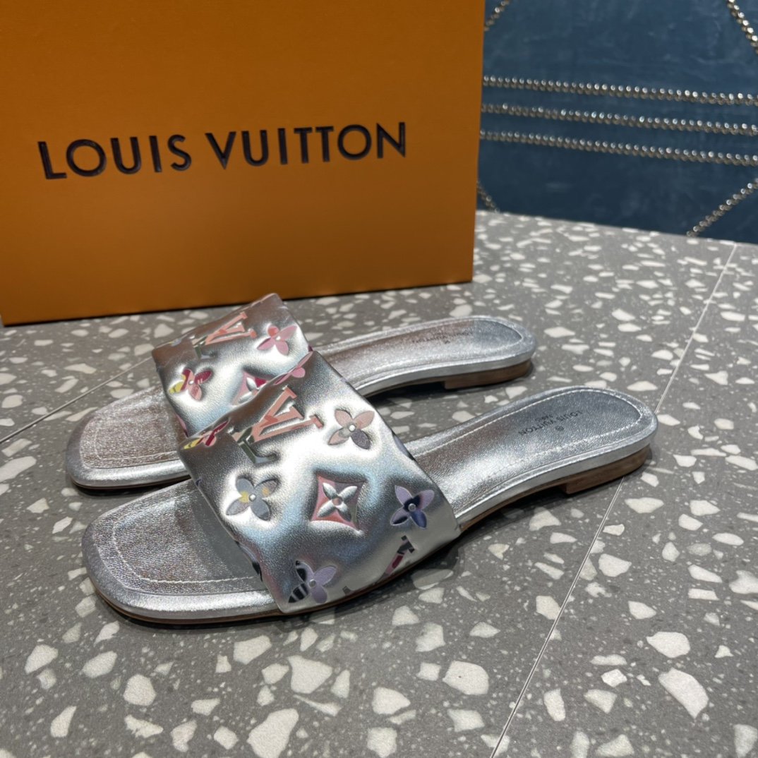 Louis Vuitton Women's Revival Flat Mule Sliver For Women LV 1AAOVA - Soul Replicas
