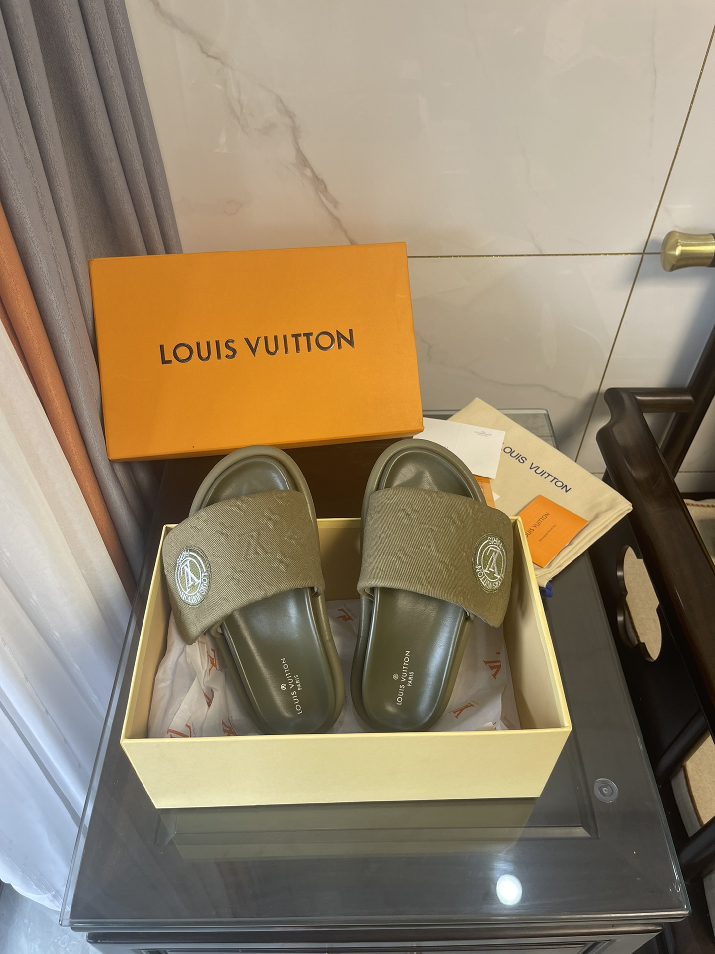 Louis Vuitton Women's Pool Pillow Comfort Mule Green For Women LV - Soul Replicas