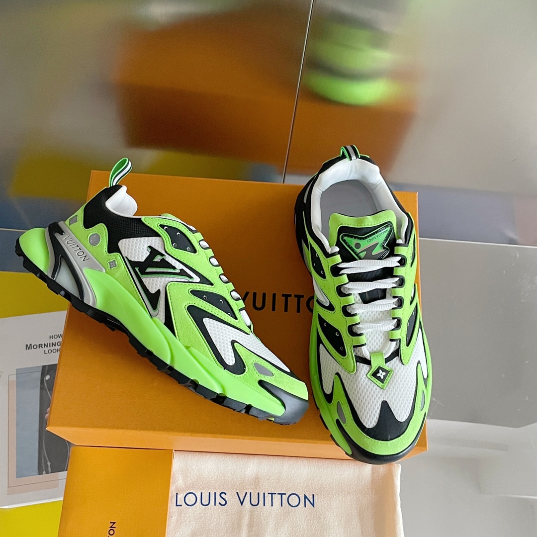 Louis Vuitton Women's LV Runner Tatic Sneaker Green For Women LV 1A9JER - Soul Replicas