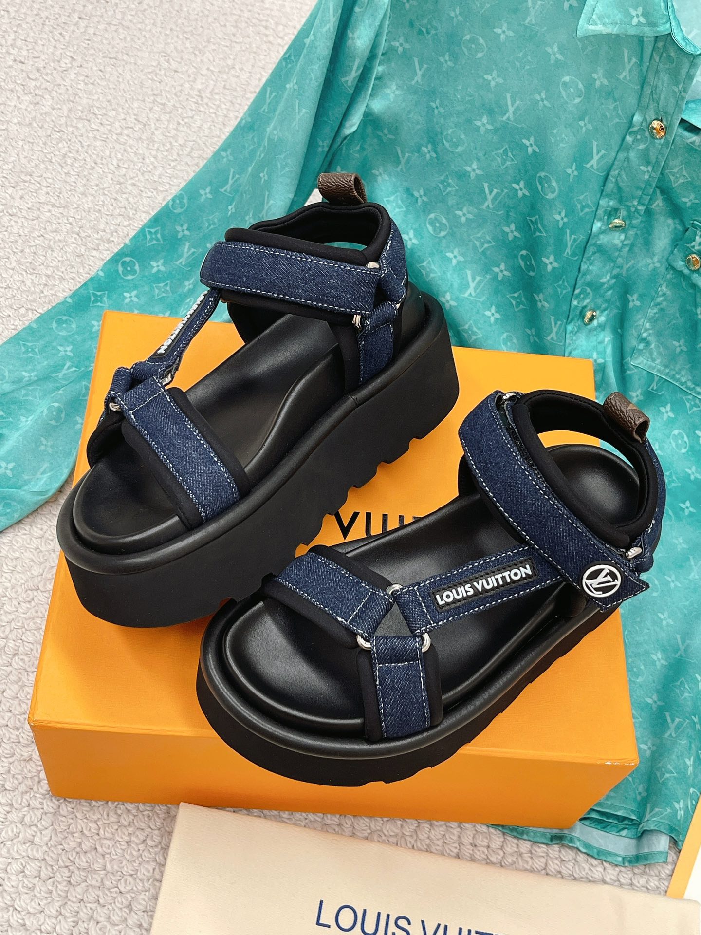 Louis Vuitton Women's Pool Pillow Flatform Comfort Sandal Blue For Women LV 1AACHL - Soul Replicas