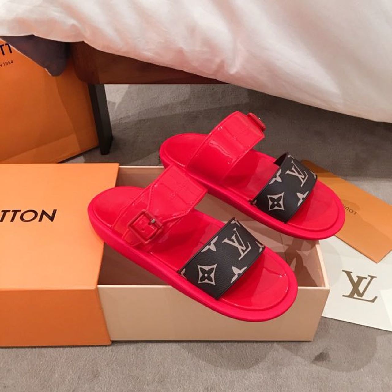 Louis Vuitton Sunbath Flat Mule Shiny Rubber Red For Women LV - Soul Replicas