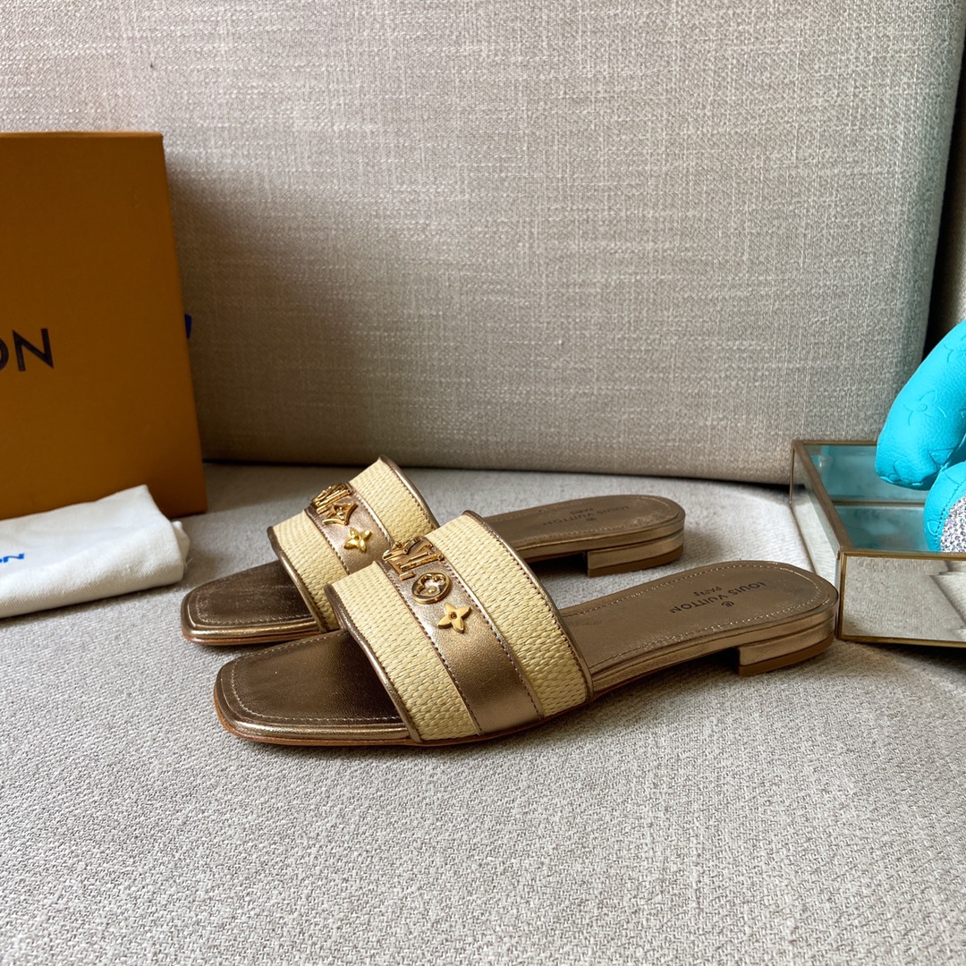 Louis Vuitton Women's Lock It Mule Gold For Women LV - Soul Replicas