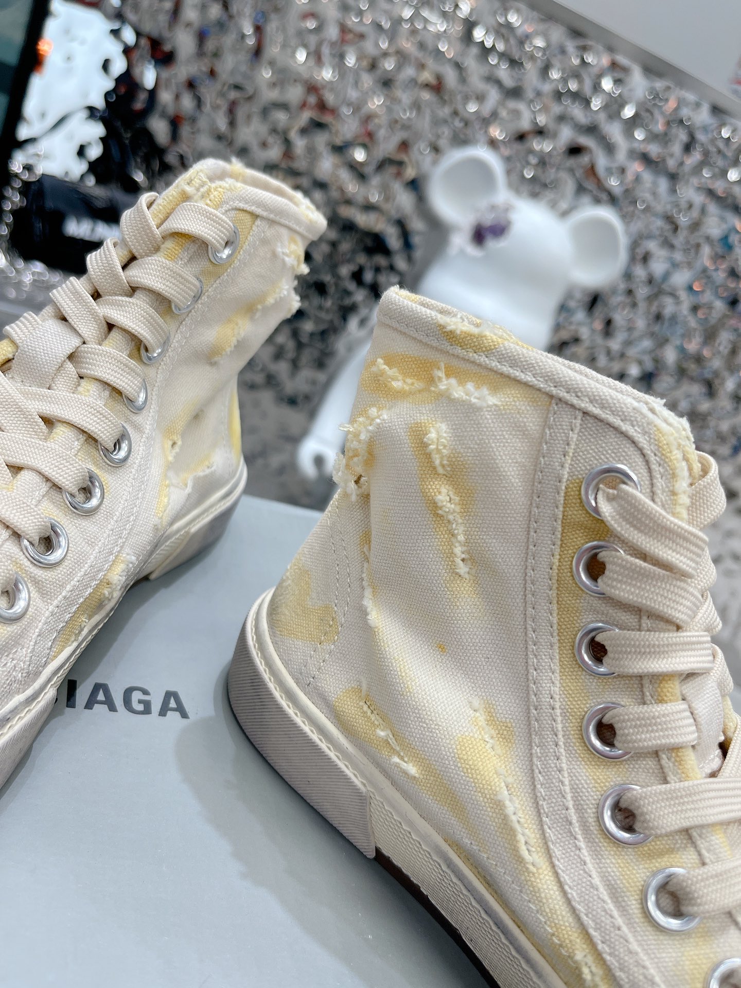 Balenciaga Paris High Top Trainers White For Women - Soul Replicas