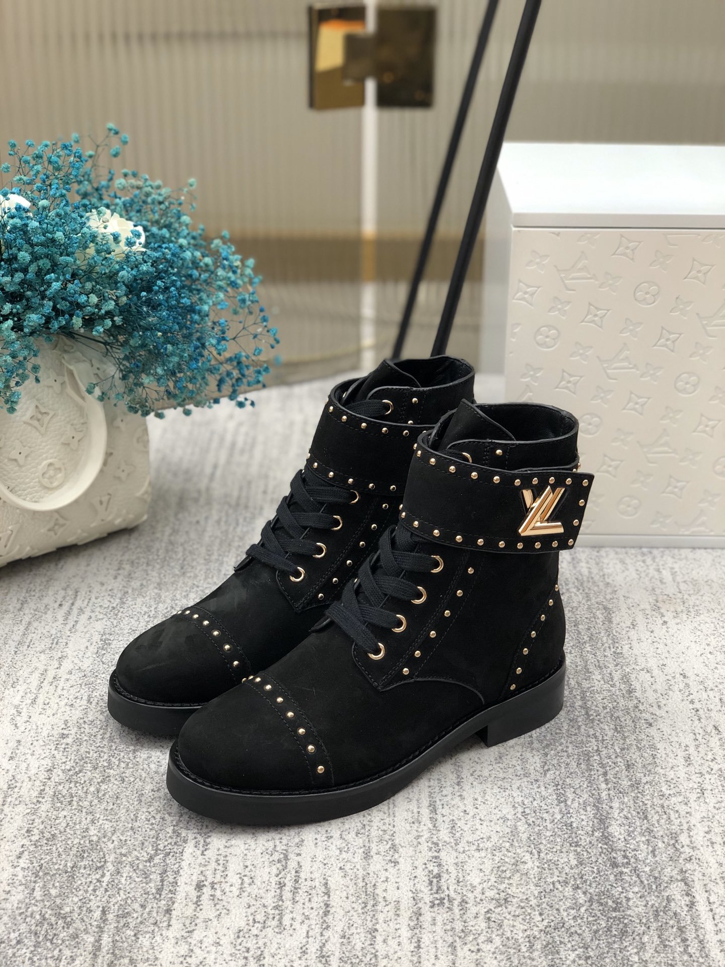 Louis Vuitton Wonderland Ranger Black For Women LV - Soul Replicas