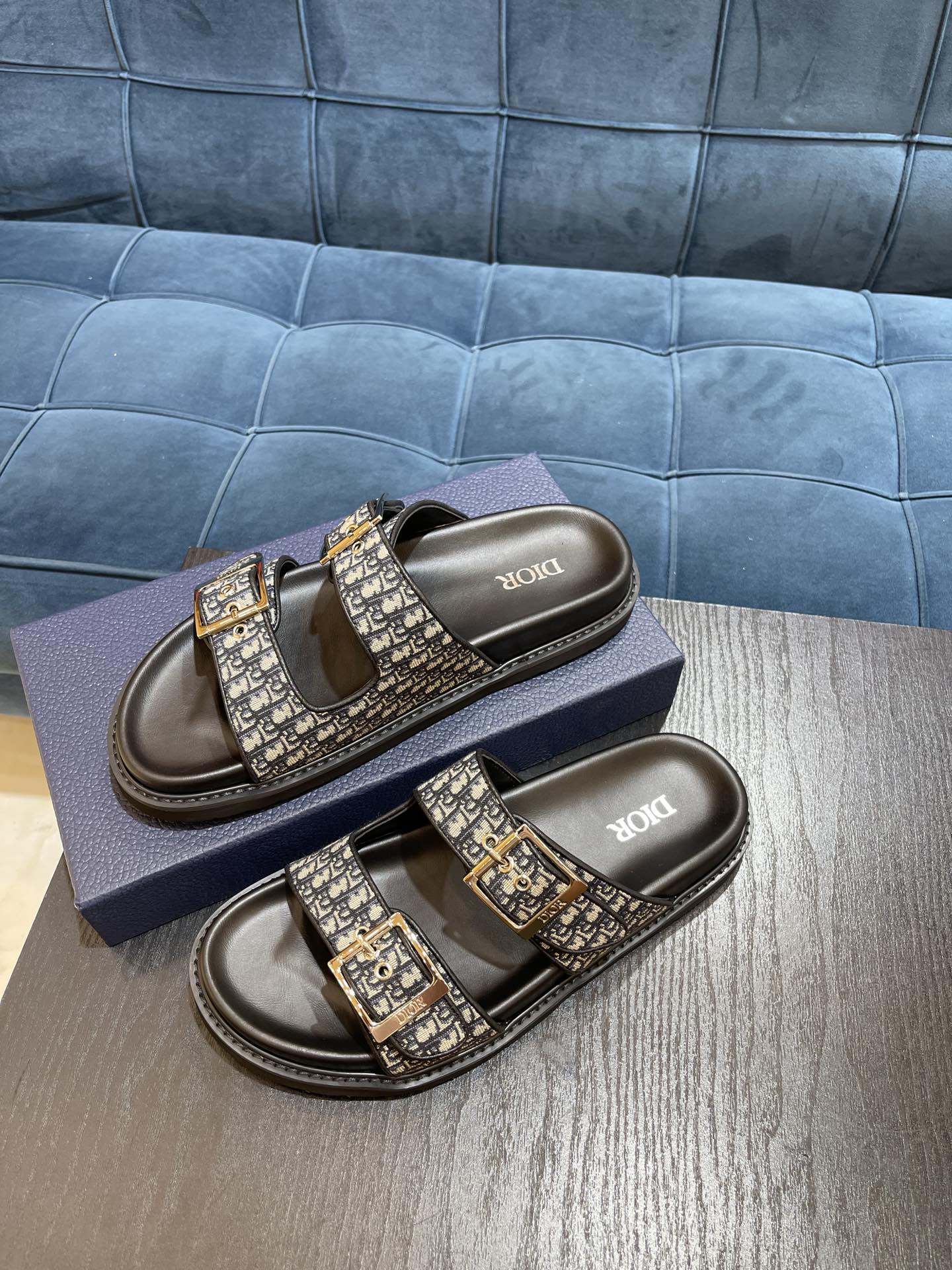 Christian Dior Aqua Sandal Black For Men CD 3SA115ZSA_H561 - Soul Replicas