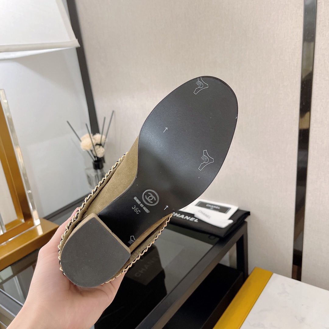 Chanel Women's High Boots Brown For Women 2.5in/6.5cm - Soul Replicas