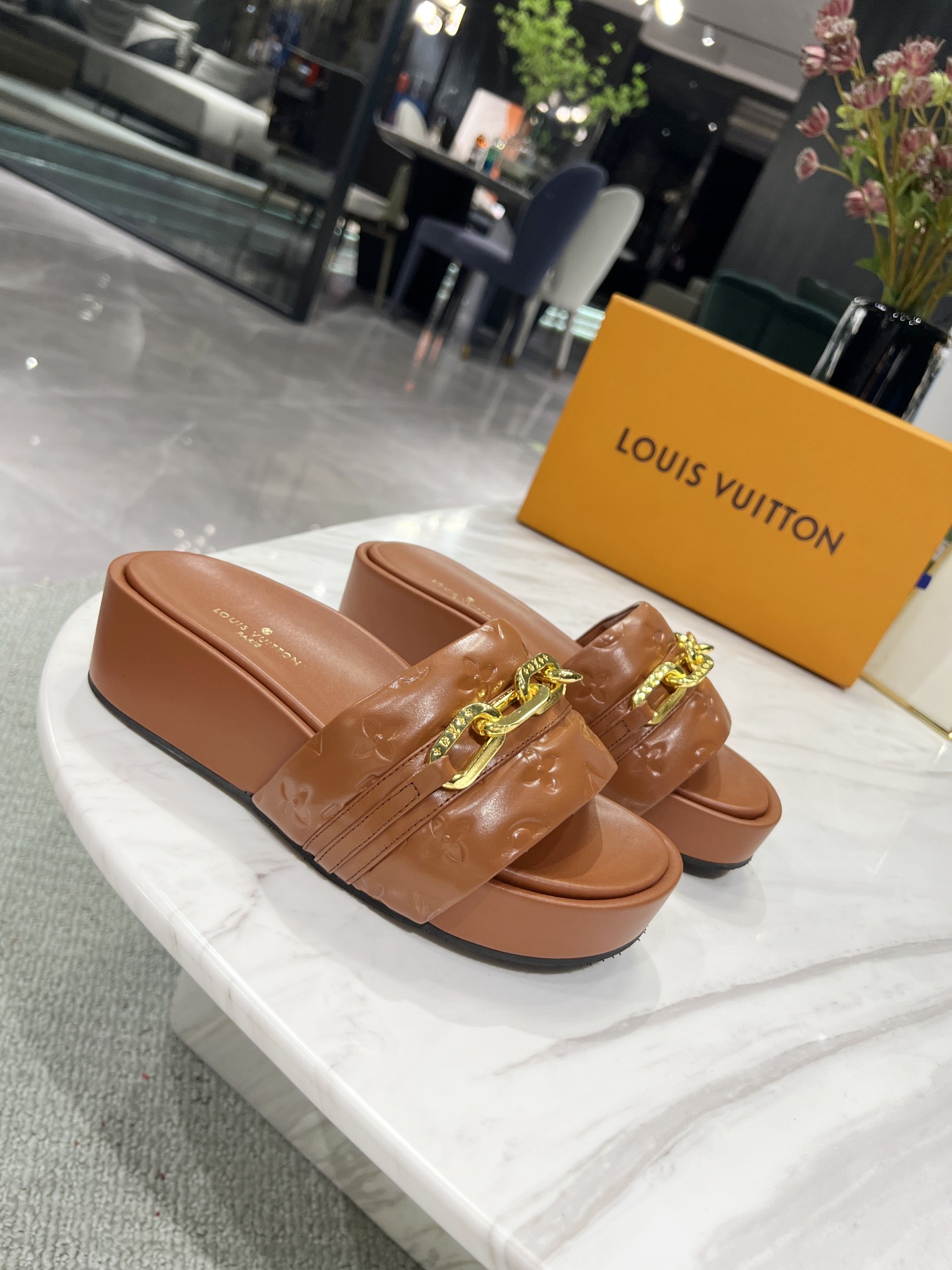 Louis Vuitton Jumbo Flatform Mule Brown For Women LV - Soul Replicas