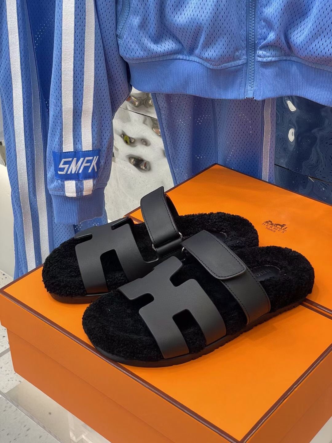 Hermes Chypre Sandal Black For Women H222865ZH02450 - Soul Replicas