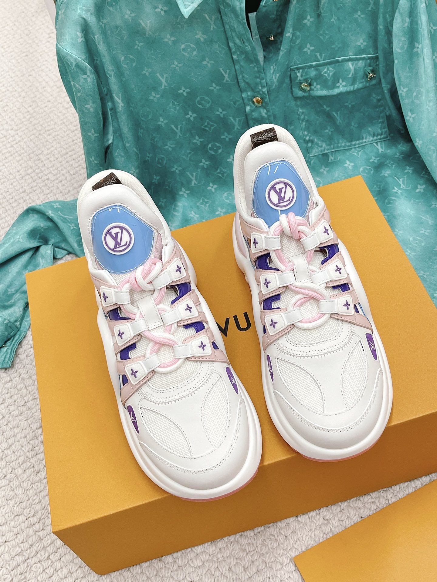 Louis Vuitton Women's LV Archlight Sneaker Blue For Women LV - Soul Replicas