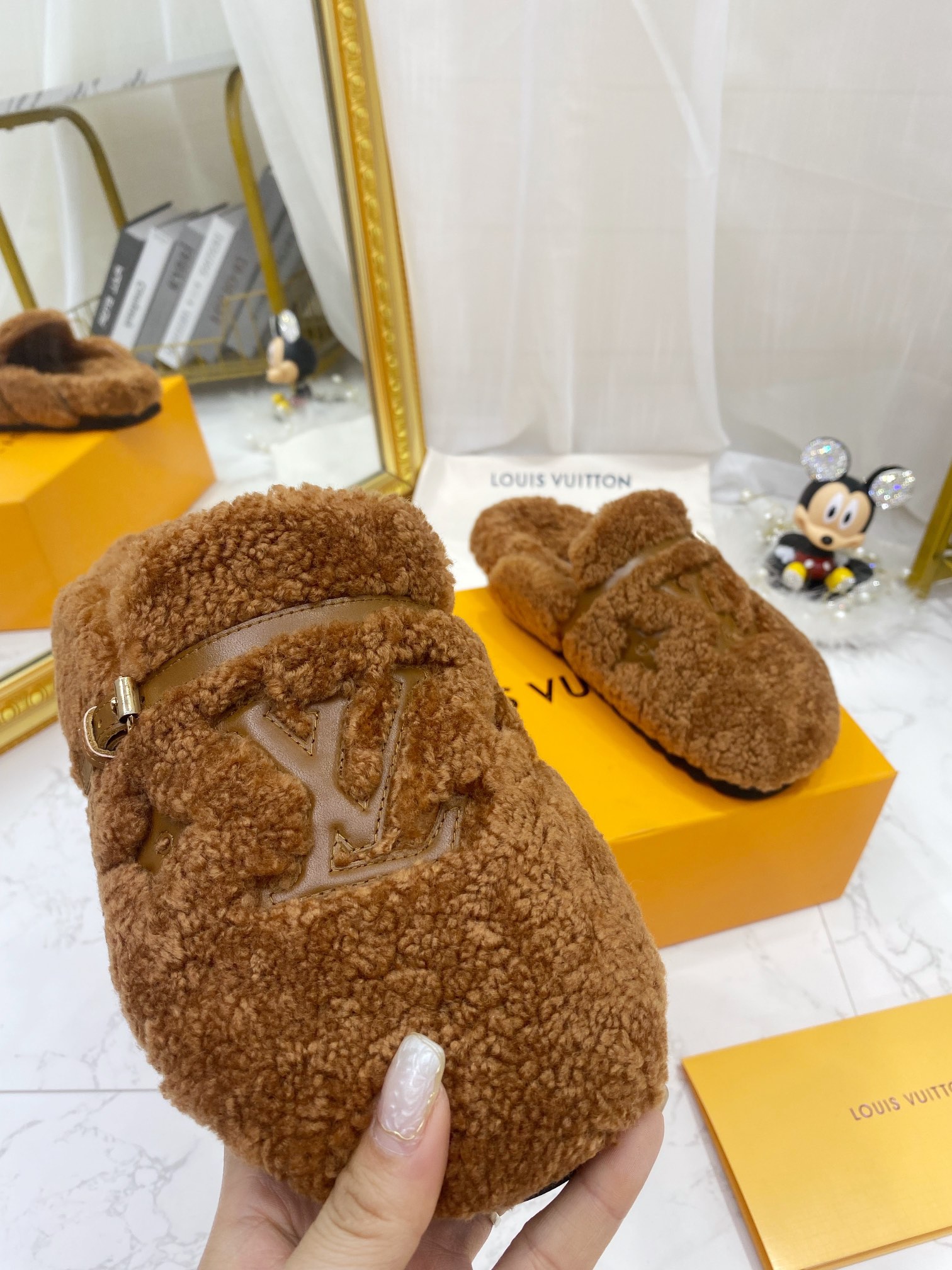 Louis Vuitton Women's Winterbreak Flat Comfort Mule Brown For Women LV - Soul Replicas