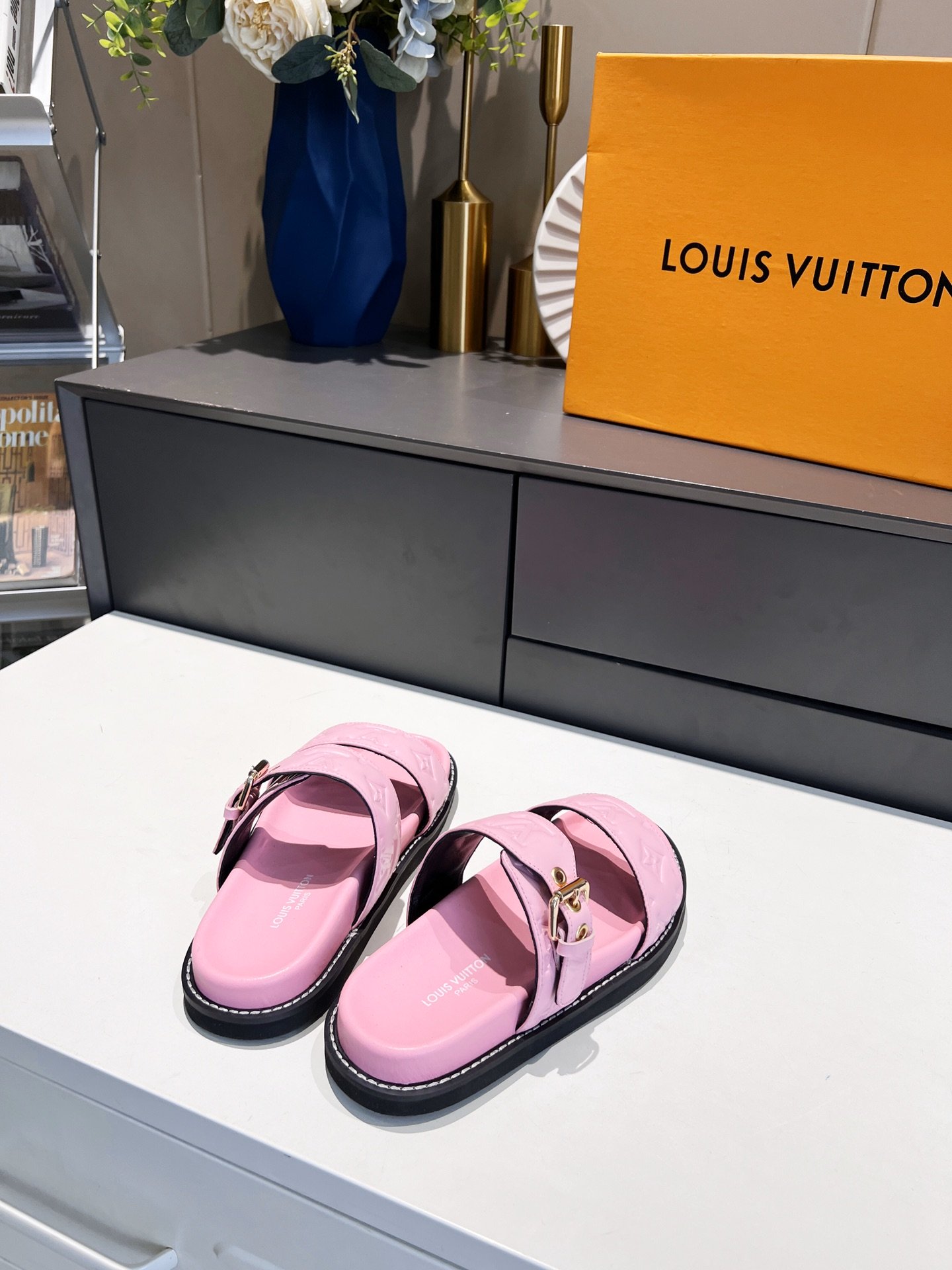 Louis Vuitton Women's Bom Dia Flat Mule Pink For Women LV - Soul Replicas