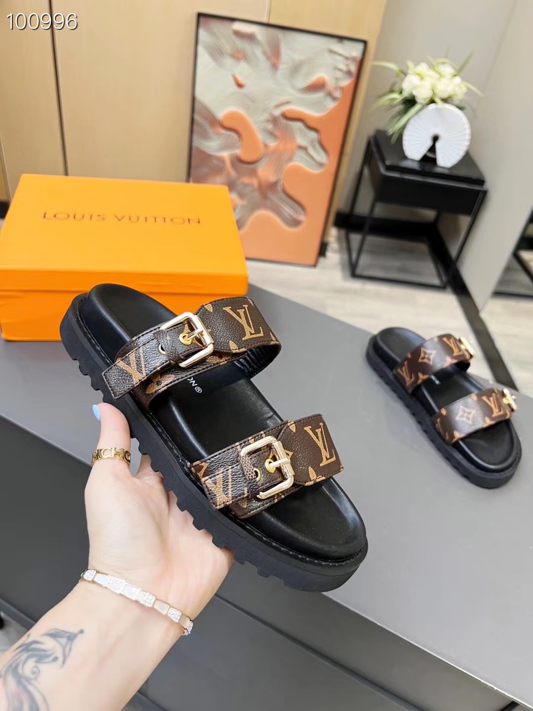 Louis Vuitton Women's Bom Dia Flat Mule Brown For Women LV 1A3R5O - Soul Replicas