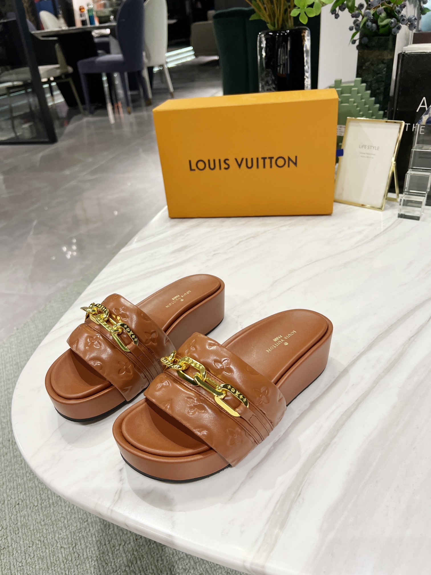 Louis Vuitton Jumbo Flatform Mule Brown For Women LV - Soul Replicas