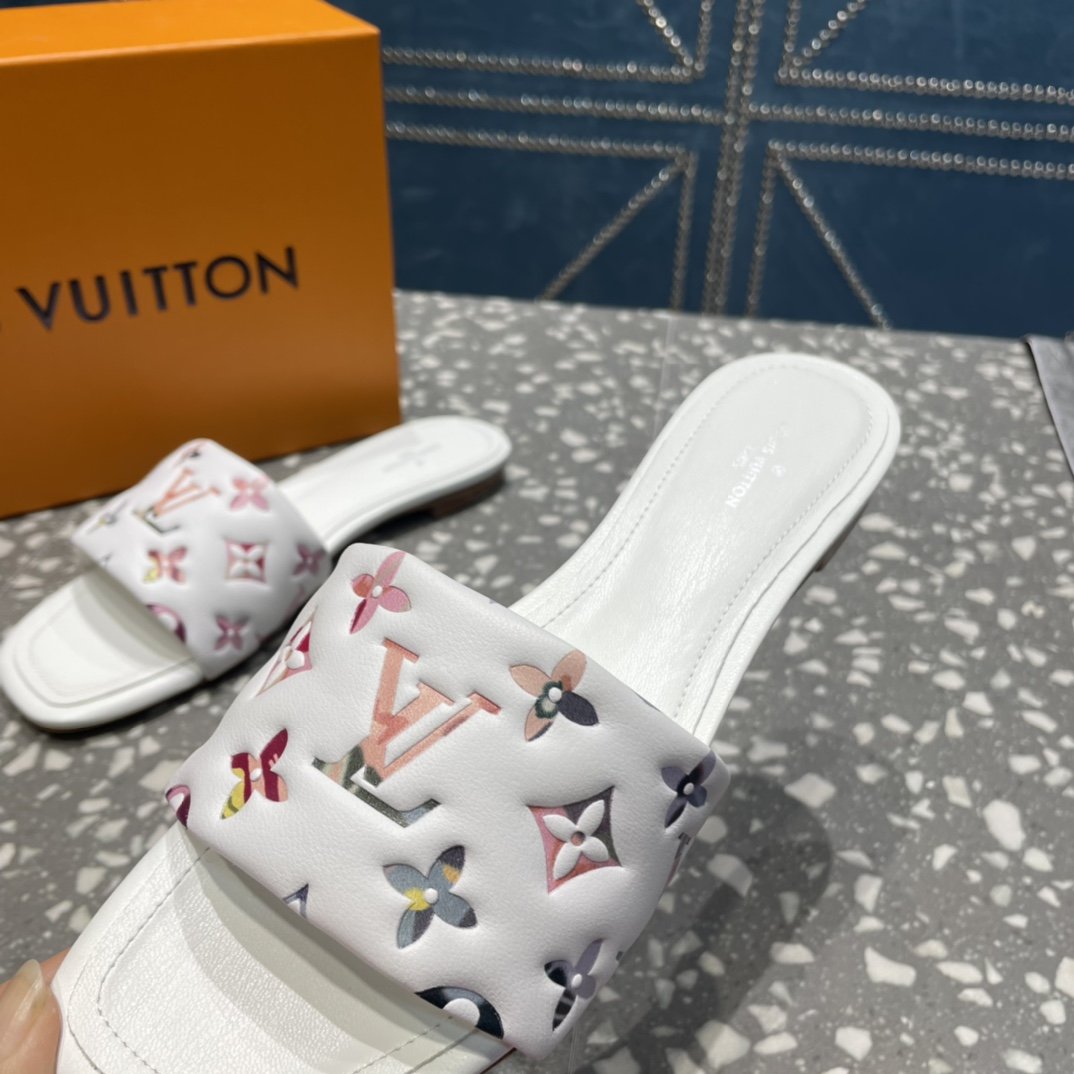 Louis Vuitton Women's Revival Flat Mule White For Women LV 1AAORE - Soul Replicas