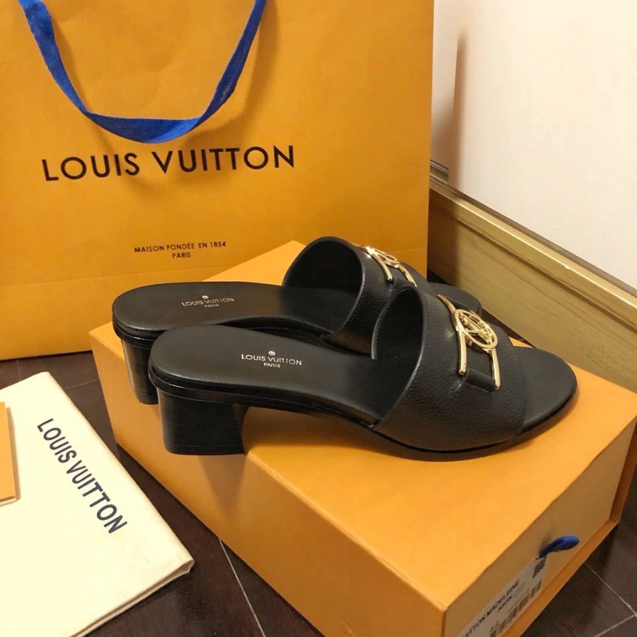 Louis Vuitton Lock It Mule Black For Women LV - Soul Replicas