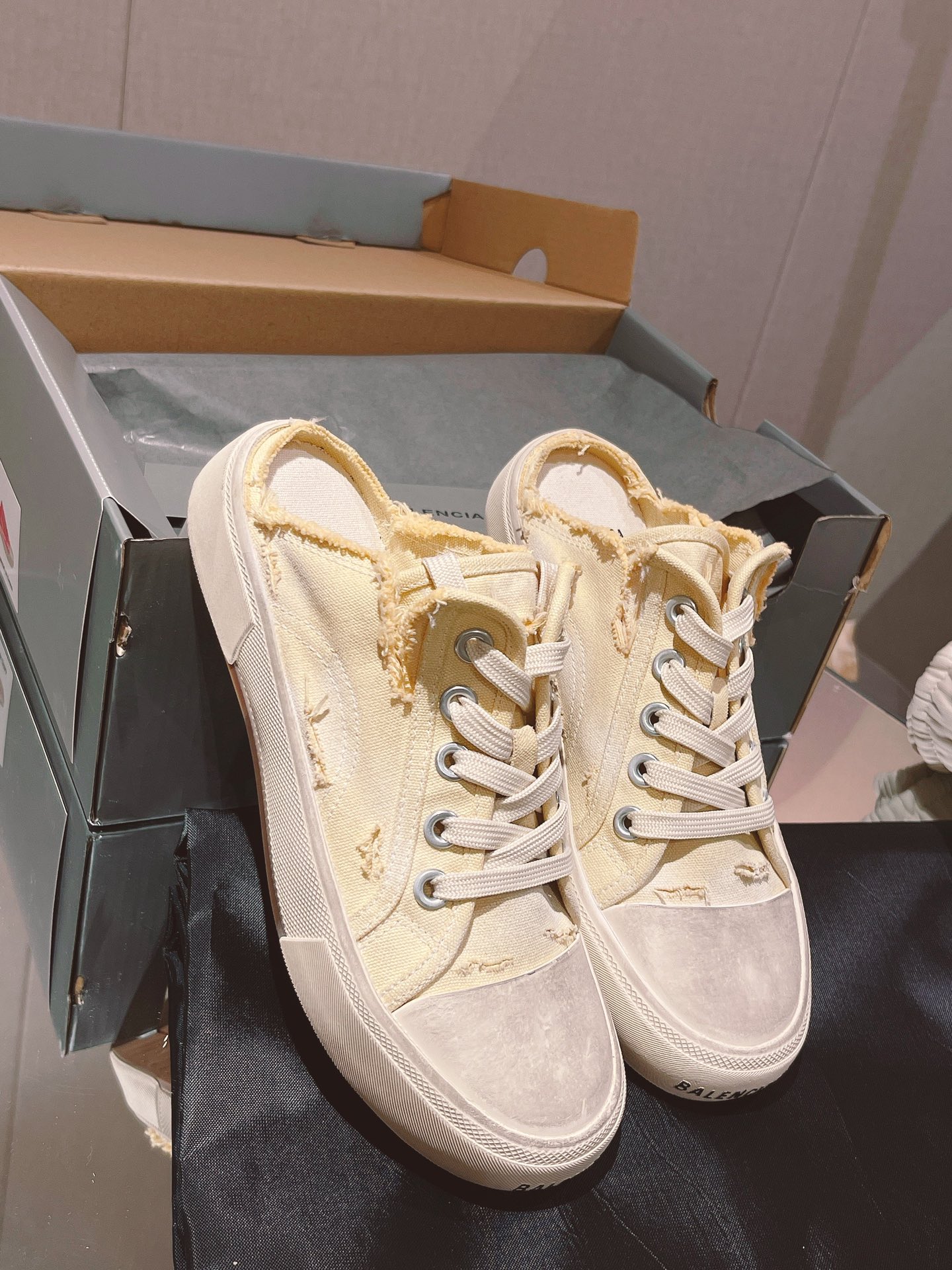 Balenciaga Paris Trainers Mule Cearm For Women - Soul Replicas