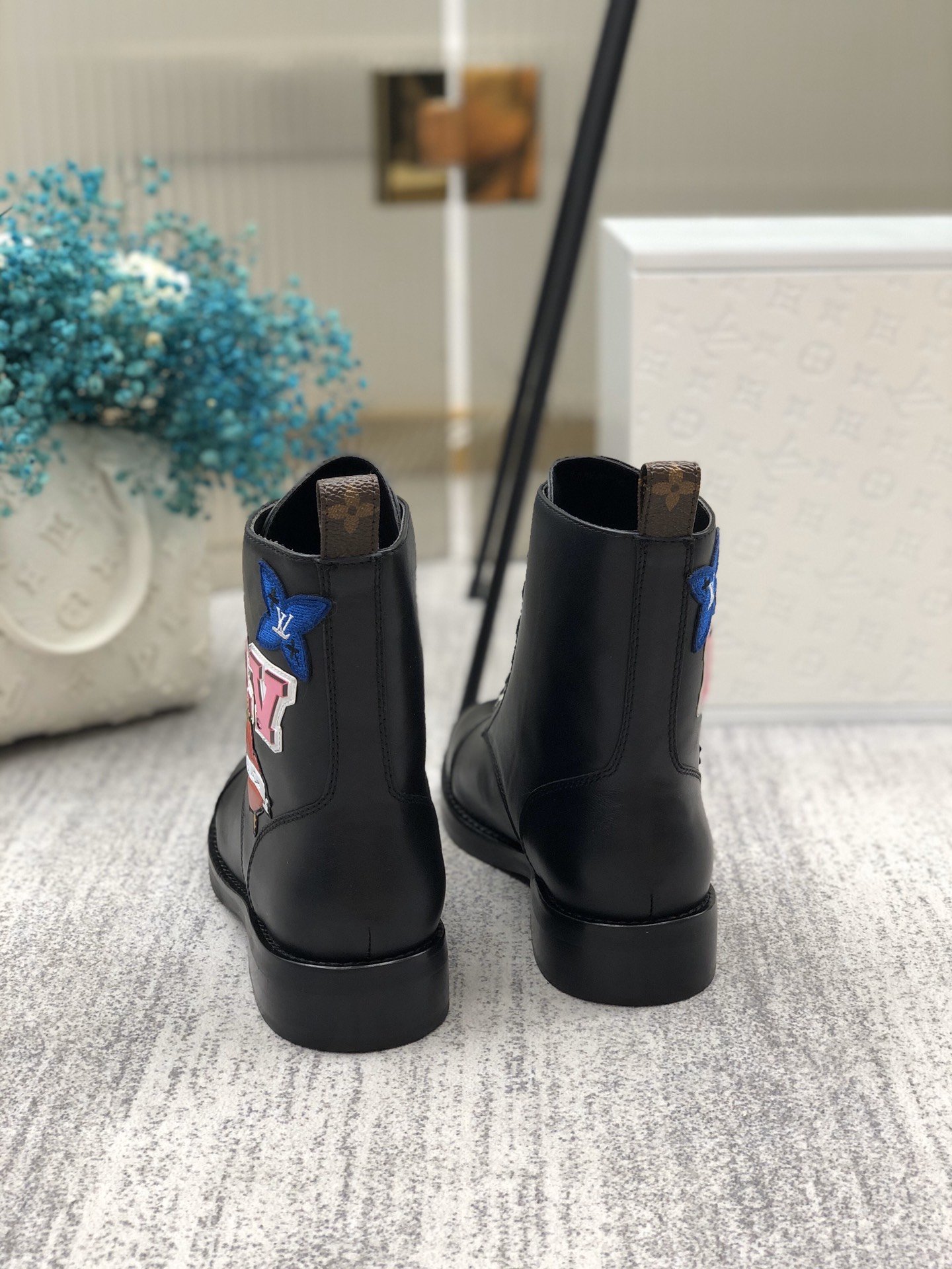 Louis Vuitton Wonderland Ranger Black For Women LV - Soul Replicas