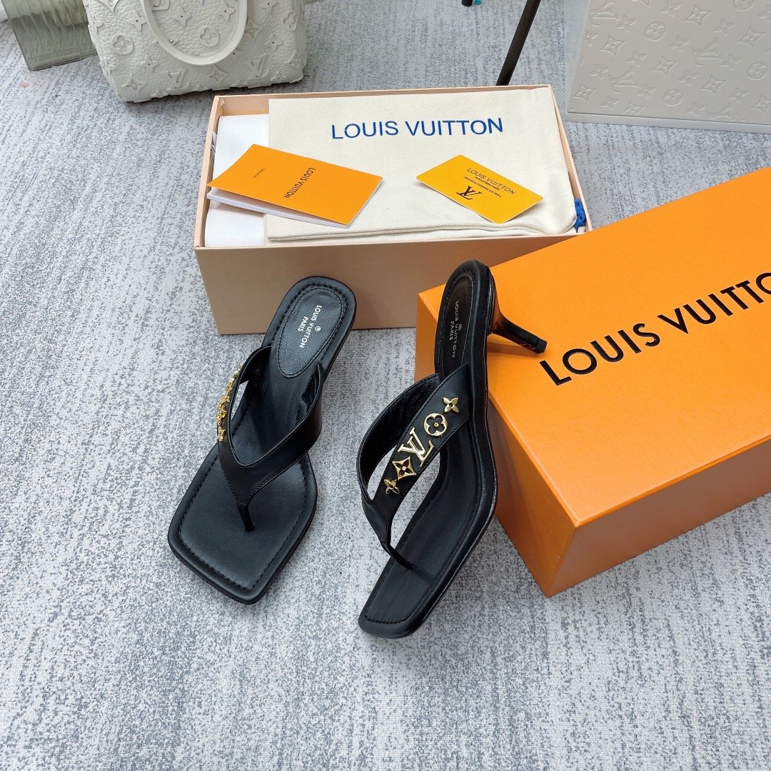 Louis Vuitton Women's Signature Thong Black For Women LV 1A9QG3 - Soul Replicas