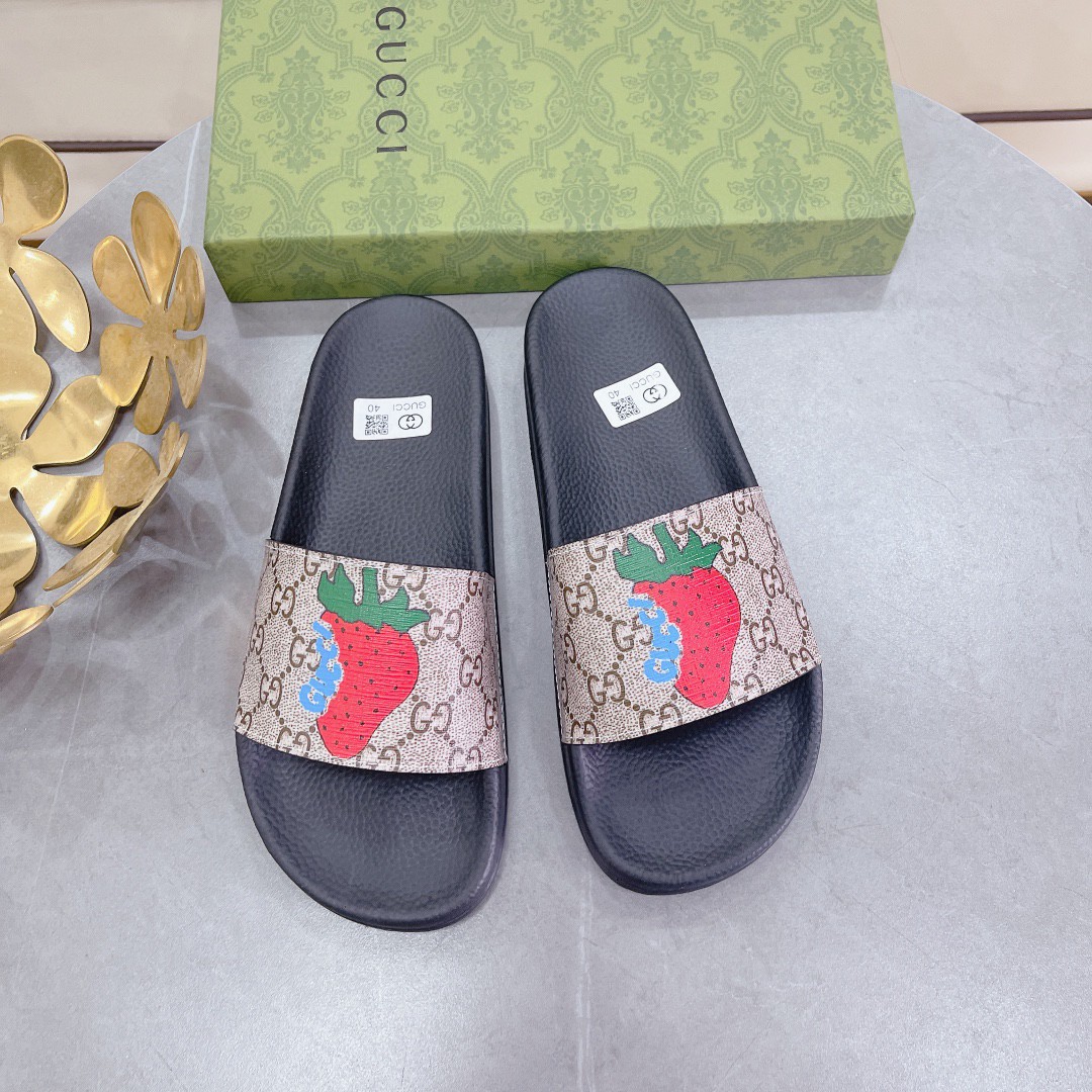 Gucci Women's Gucci Supreme Slides With Gucci Strawberry Black And Gray For Women 408508 G2200 - Soul Replicas