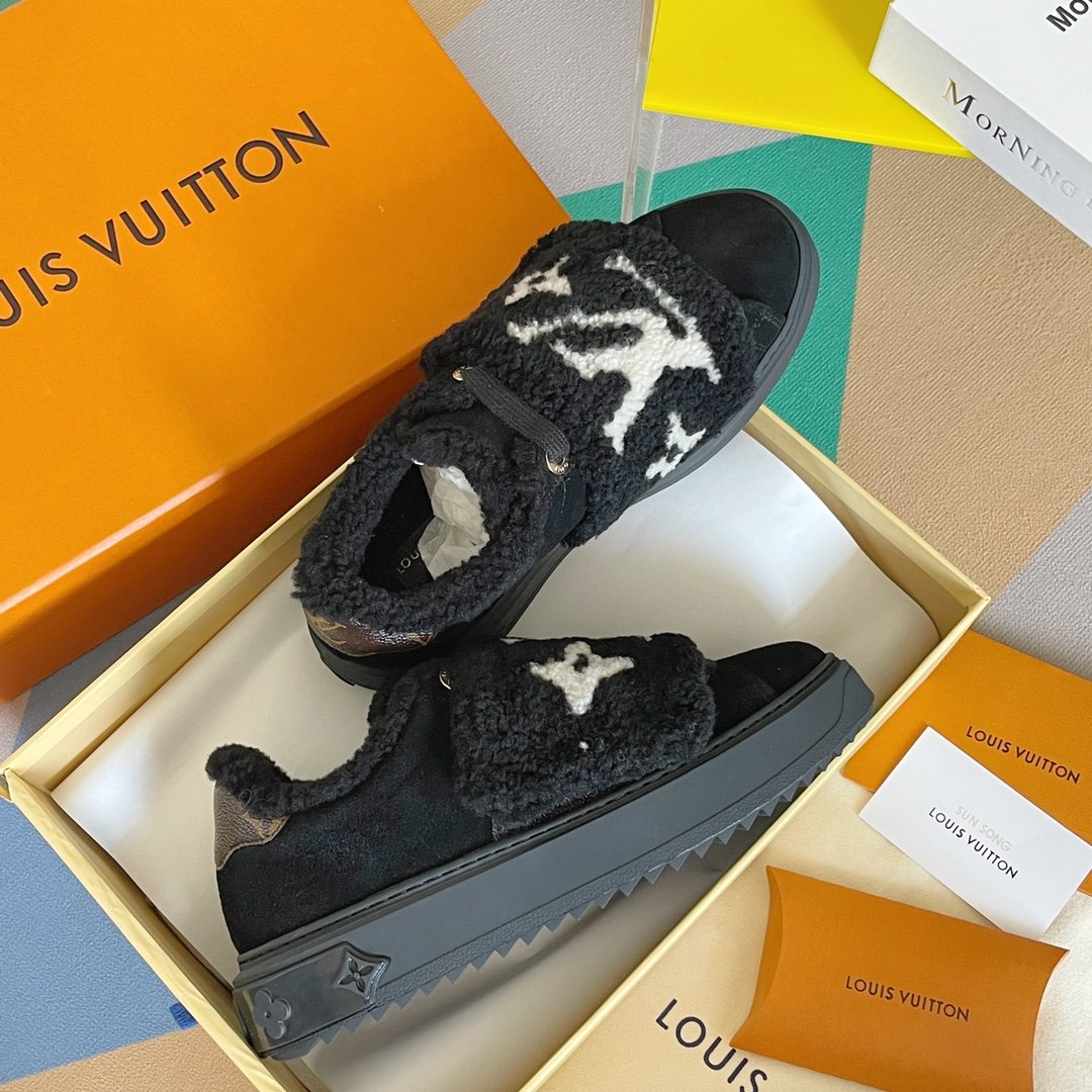 Louis Vuitton Women's Time Out Sneaker Black For Women LV 1AADTK - Soul Replicas