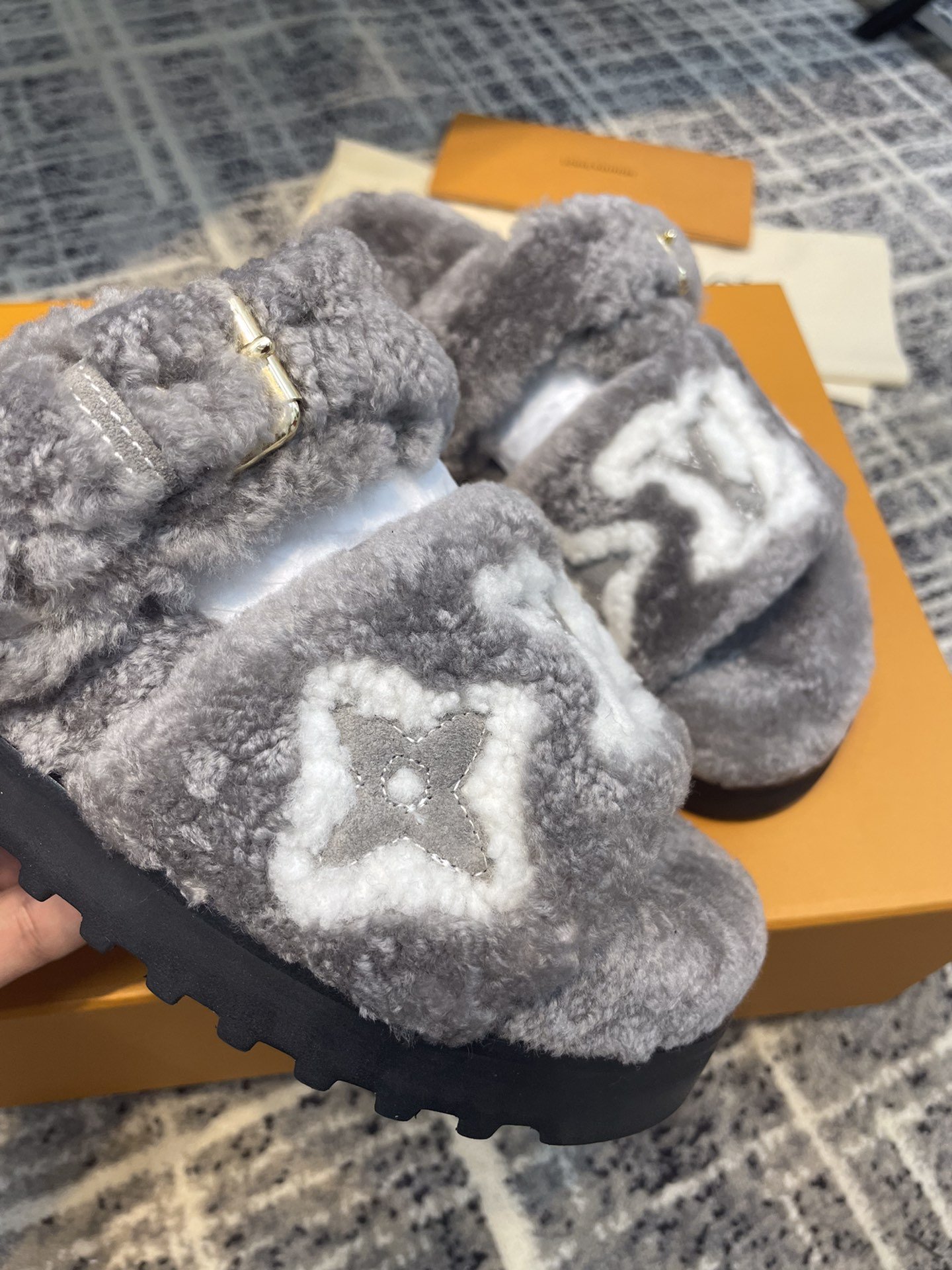 Louis Vuitton Women's Paseo Flat Comfort Mule Grey For Women LV - Soul Replicas