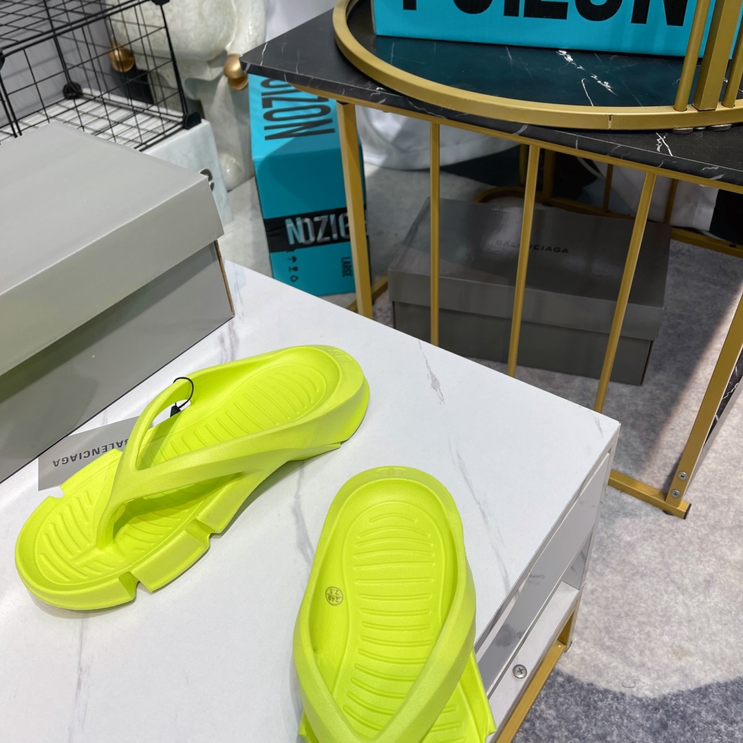 Balenciaga Slide Sandal Yellow For Women - Soul Replicas