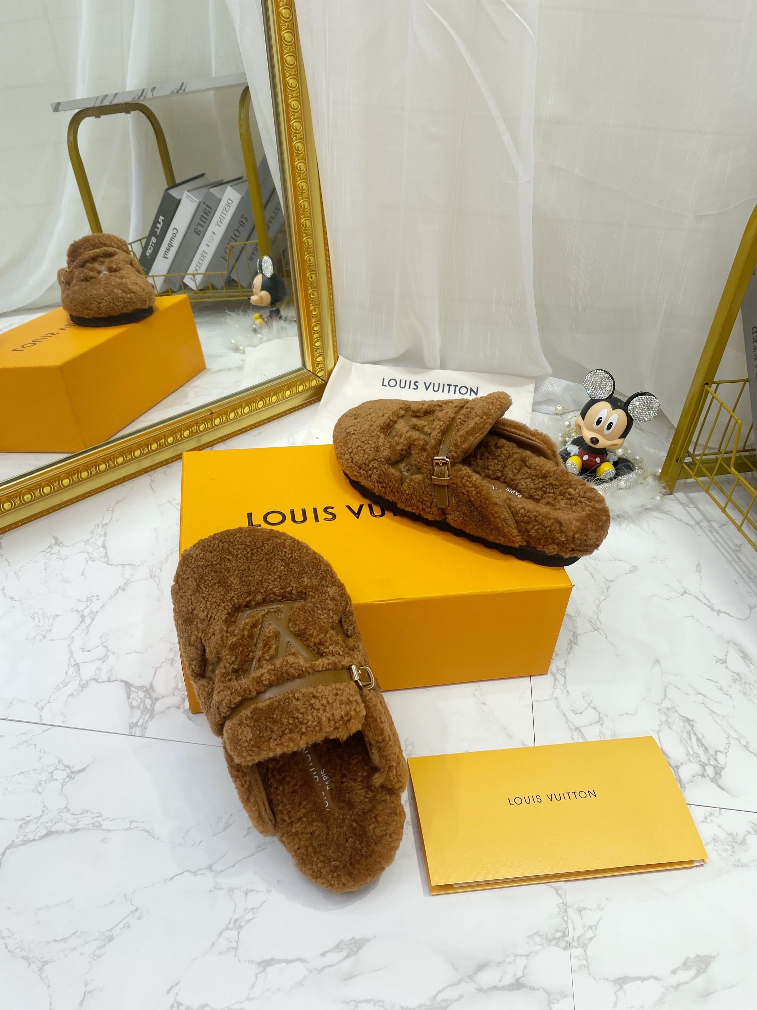 Louis Vuitton Women's Winterbreak Flat Comfort Mule Brown For Women LV - Soul Replicas