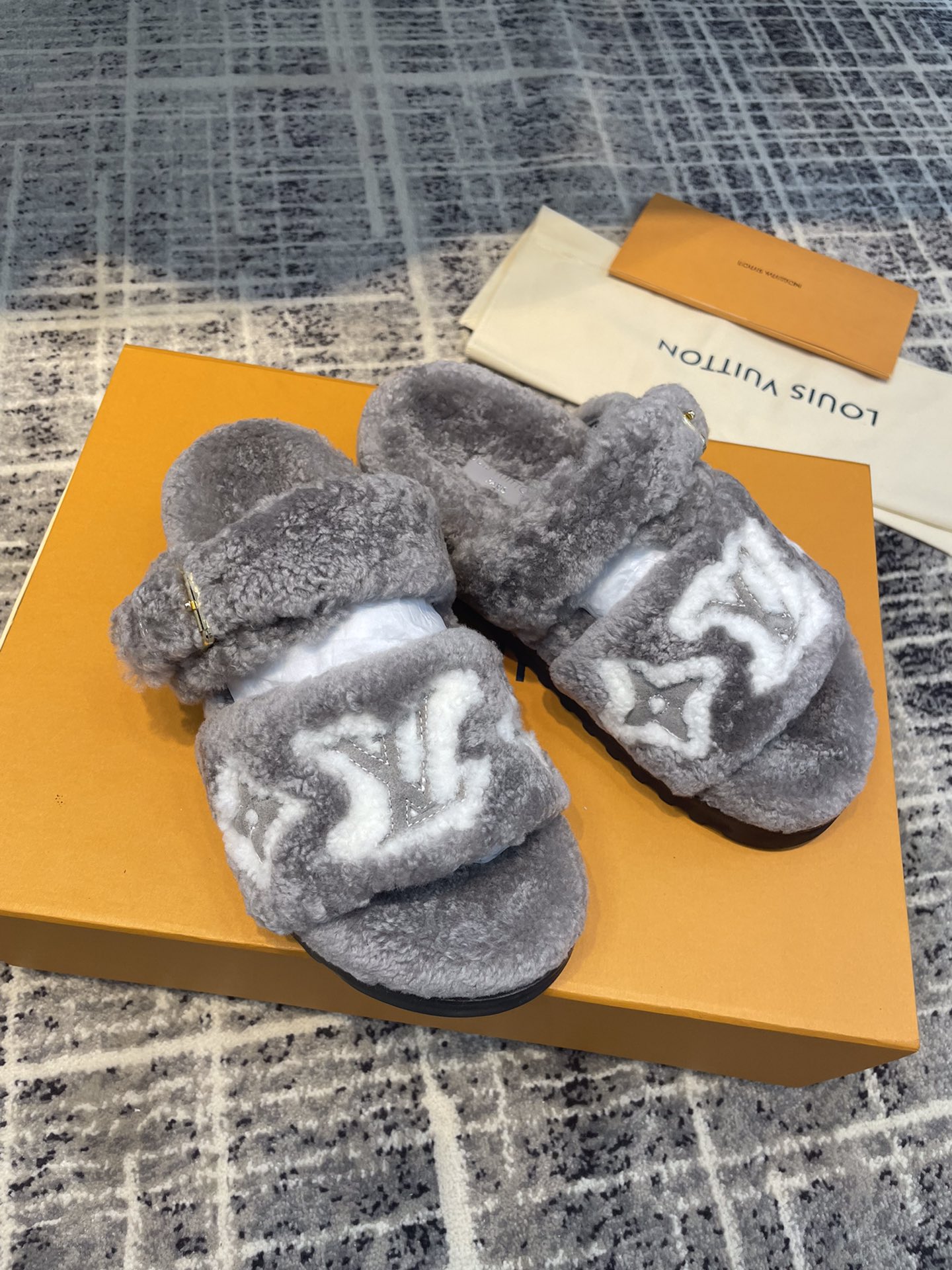 Louis Vuitton Women's Paseo Flat Comfort Mule Grey For Women LV - Soul Replicas