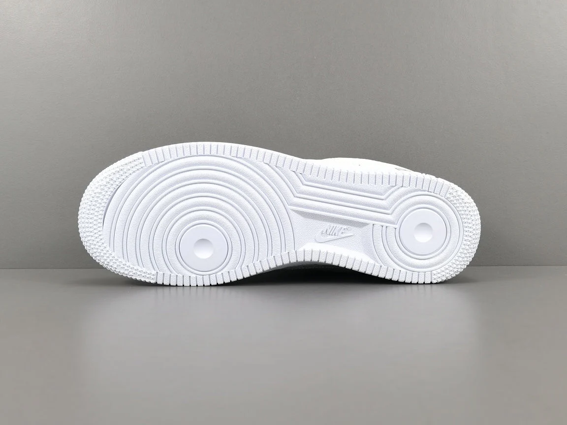 NIKE AIR FORCE 1 x LOUIS VUITTON WHITE - Soul Replicas