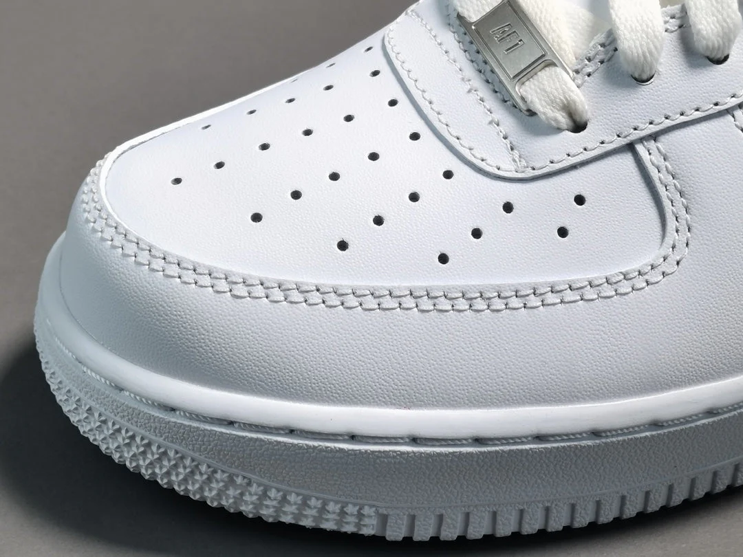 NIKE AIR FORCE 1 x WHITE - Soul Replicas
