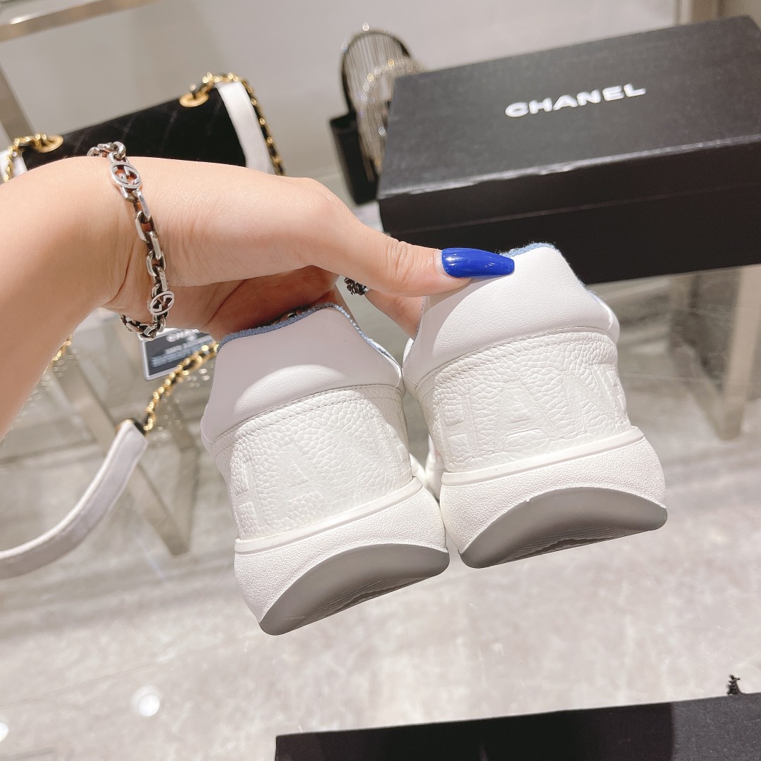 CHANEL WOMEn's Sneakers PiNike For Women - Soul Replicas