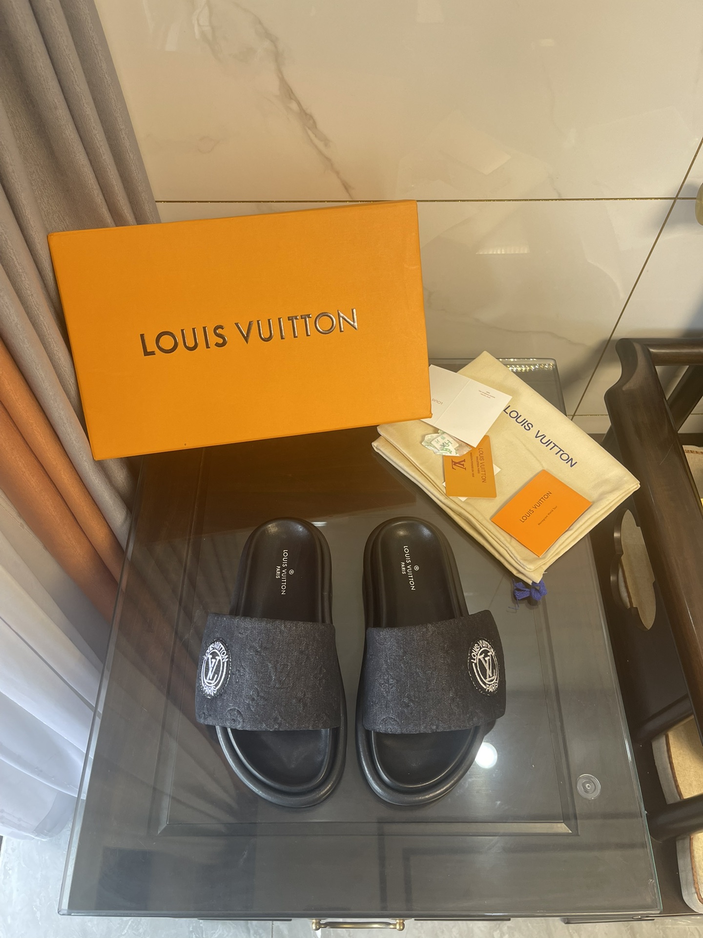 Louis Vuitton Women's Pool Pillow Comfort Mule Black For Women LV 1AAEBP - Soul Replicas