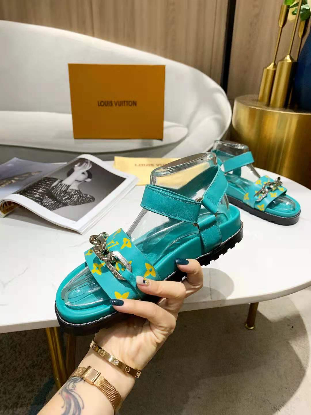 Louis Vuitton Paseo Flat Comfort Sandal Monogram Denim Blue For Women LV - Soul Replicas