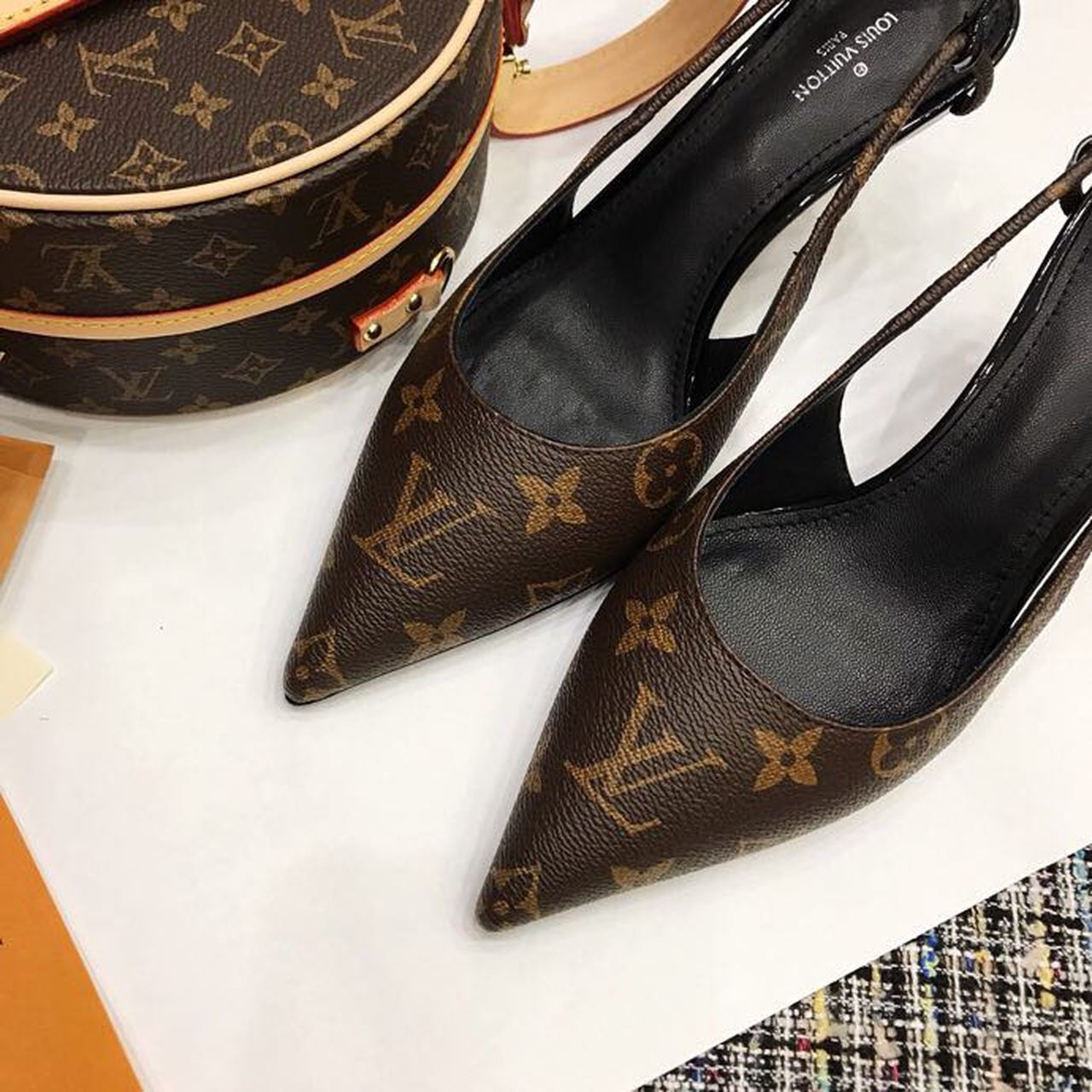 Louis Vuitton Ch?rie Slingback Pump Spring/Summer Collection 1A5BPP Brown - Soul Replicas