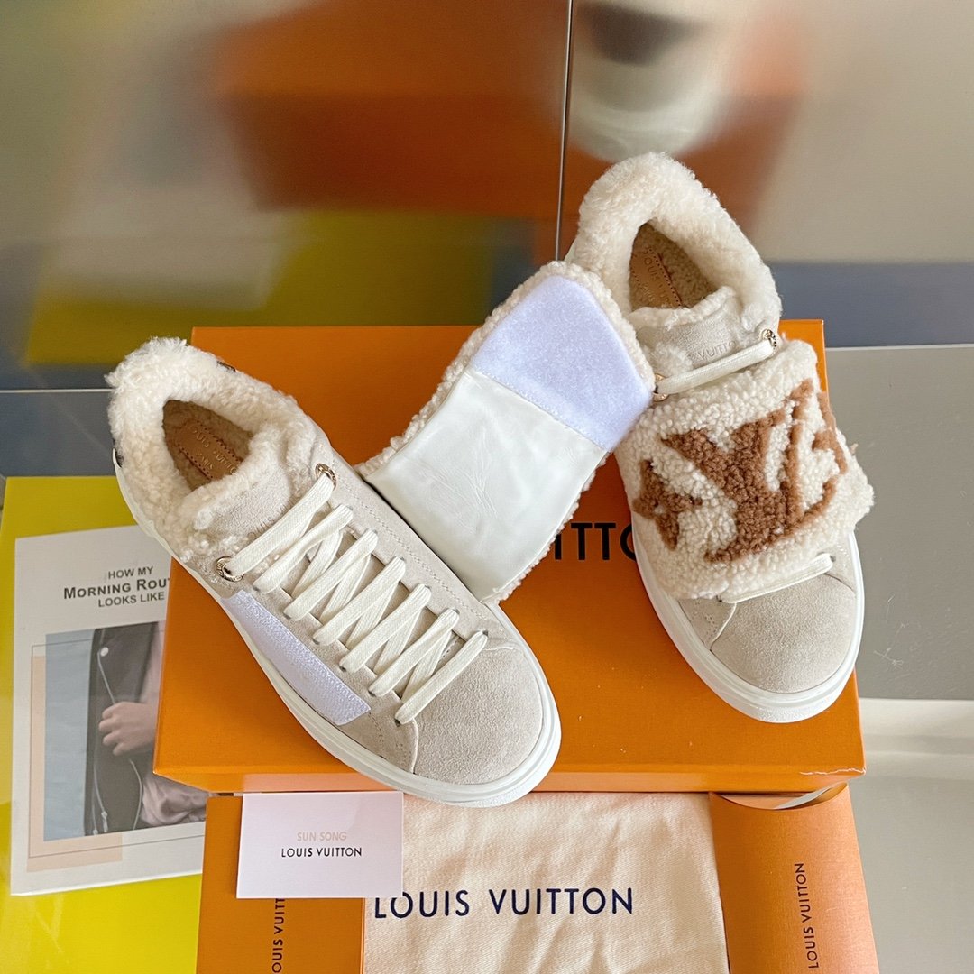 Louis Vuitton Women's Time Out Sneaker Nude For Women LV 1AADU0 - Soul Replicas