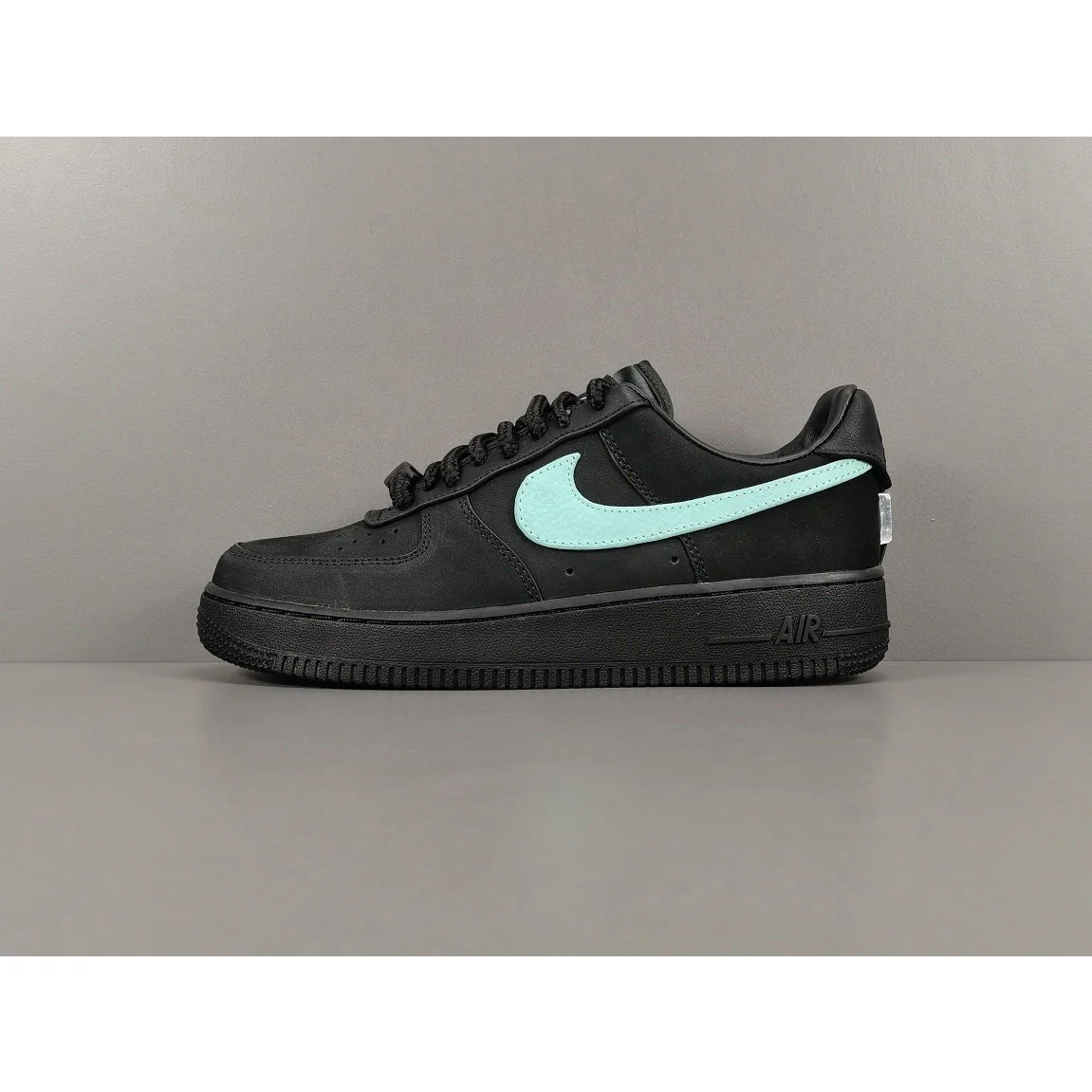 NIKE AIR FORCE 1 x TIFFANY & CO.1837 - Soul Replicas