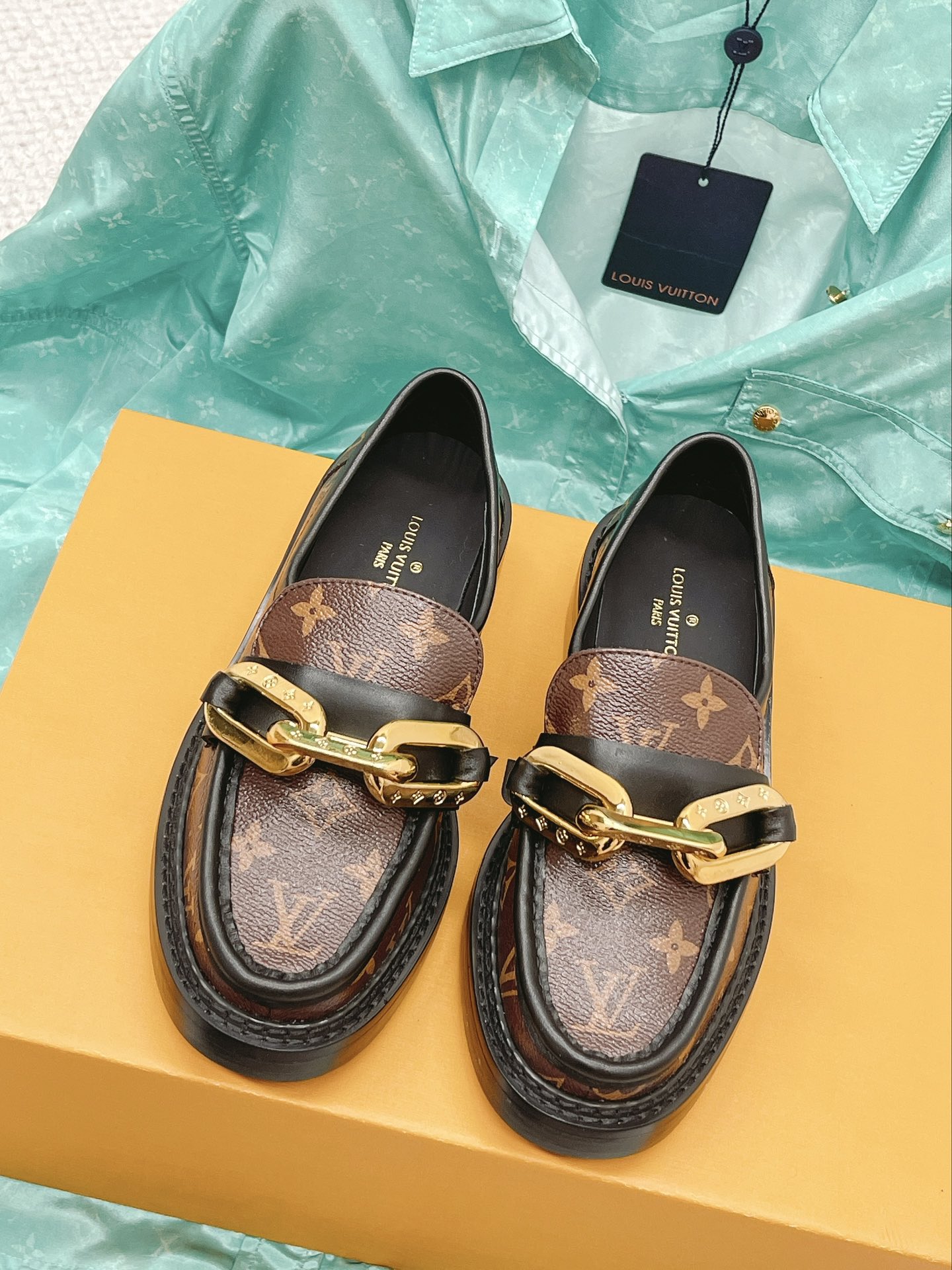 Louis Vuitton Women's Academy Loafer Brown For Women LV - Soul Replicas