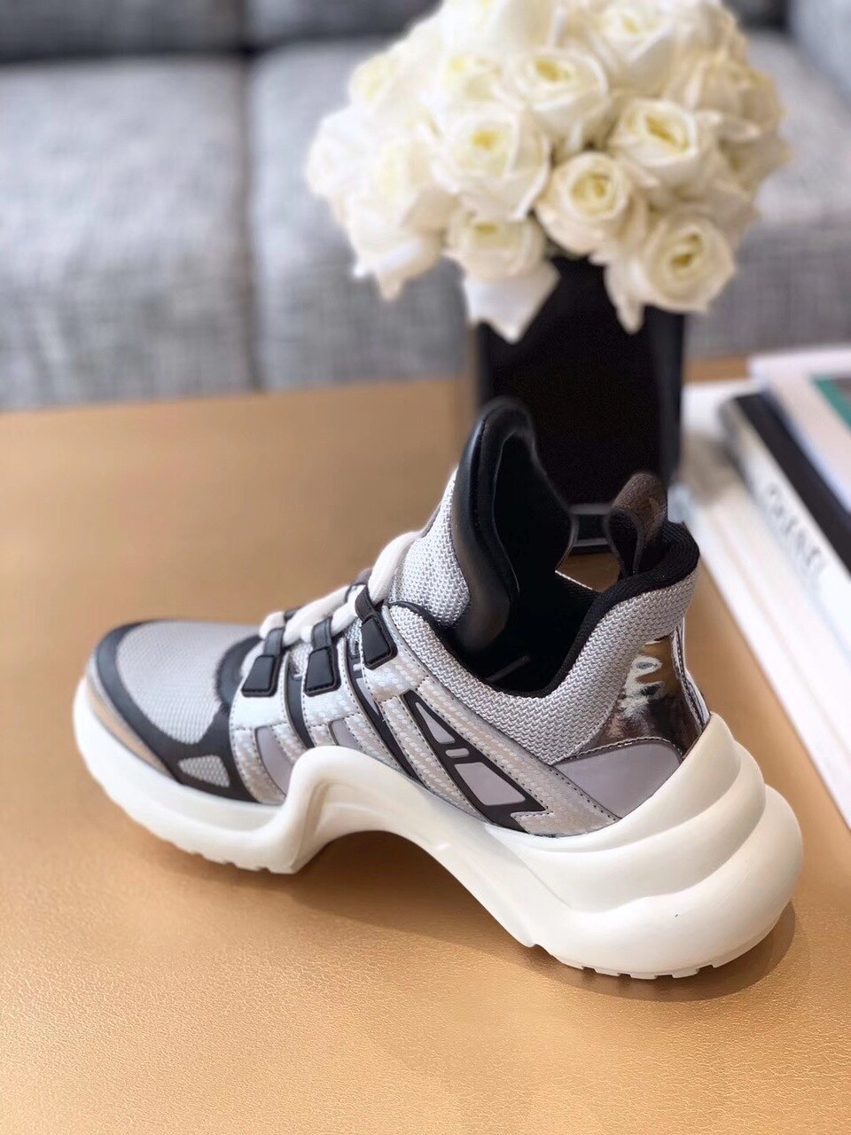 Louis Vuitton LV Archlight Sneaker Monogram Material White/Black For Women LV - Soul Replicas