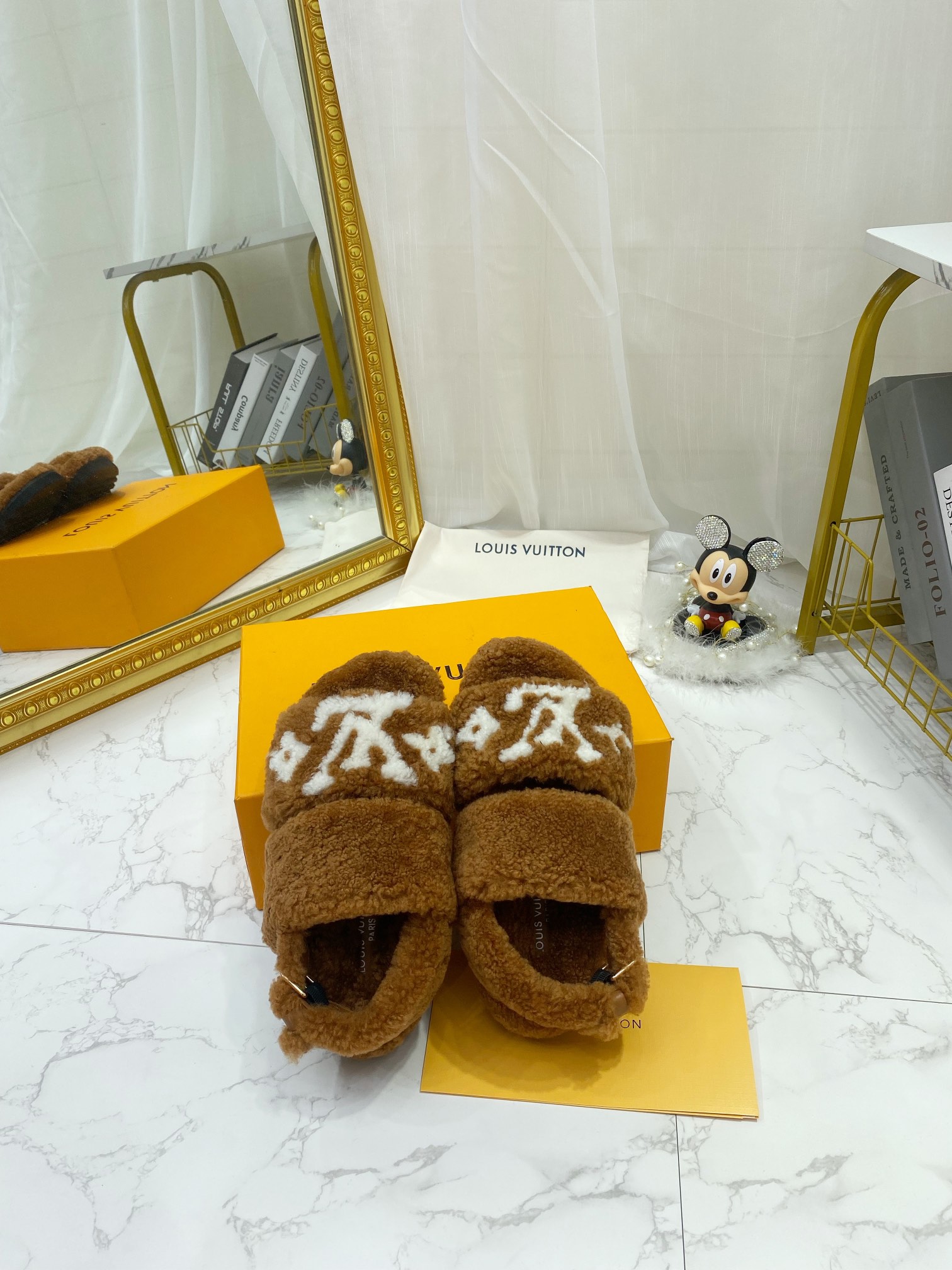 Louis Vuitton Women's Paseo Flat Comfort Sandal Brown For Women LV - Soul Replicas