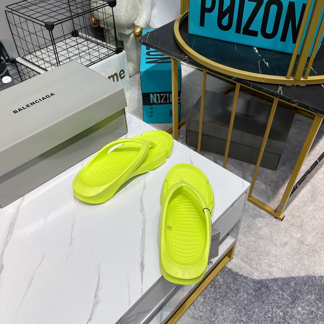 Balenciaga Slide Sandal Yellow For Women - Soul Replicas