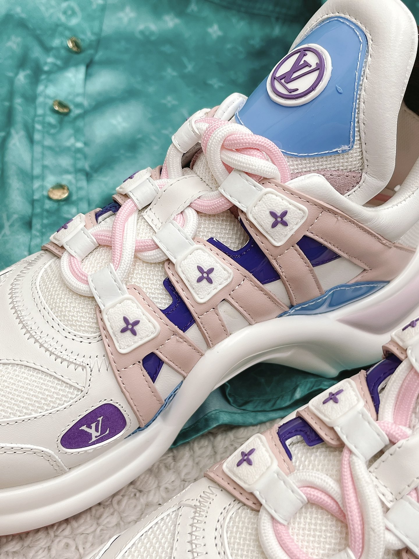 Louis Vuitton Women's LV Archlight Sneaker Blue For Women LV - Soul Replicas