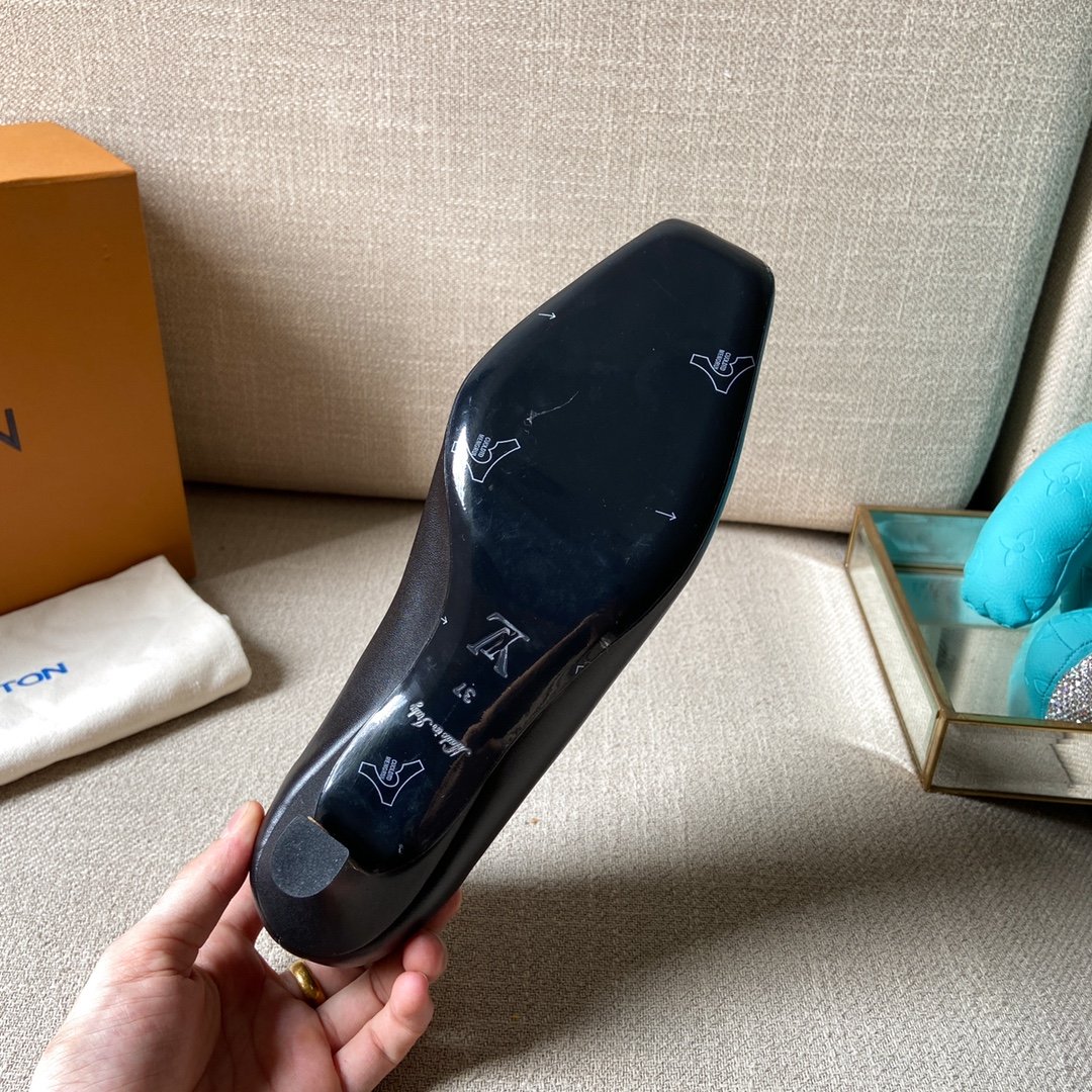 Louis Vuitton Women's Rotary Pump Black For Women LV 1AAE24 - Soul Replicas