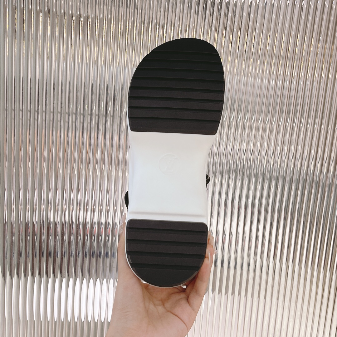 Louis Vuitton Women's LV Archlight Flat Sandal Black For Women LV 1AA0PZ - Soul Replicas