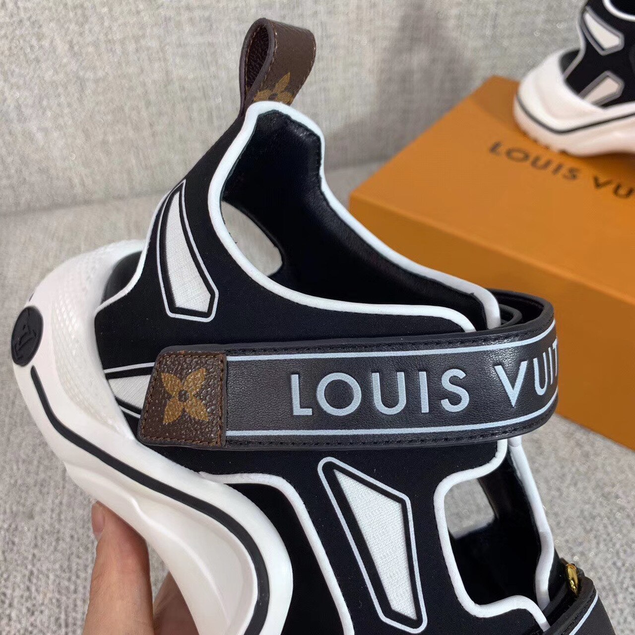 Louis Vuitton LV Archlight Flat Sandal Velvet Black/White For Women LV - Soul Replicas