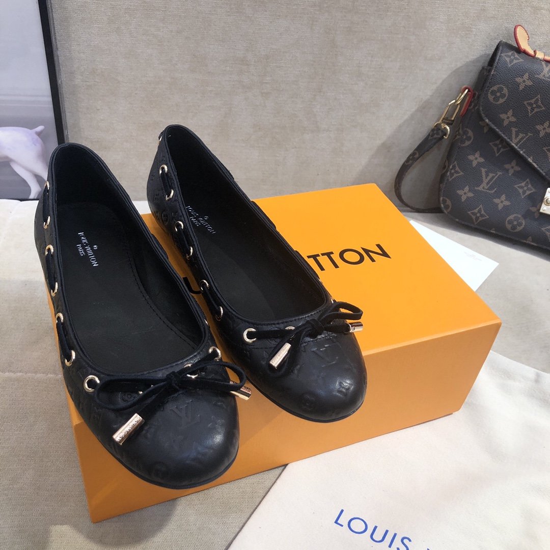 Louis Vuitton Gloria Flat Loafer Black For Women LV - Soul Replicas