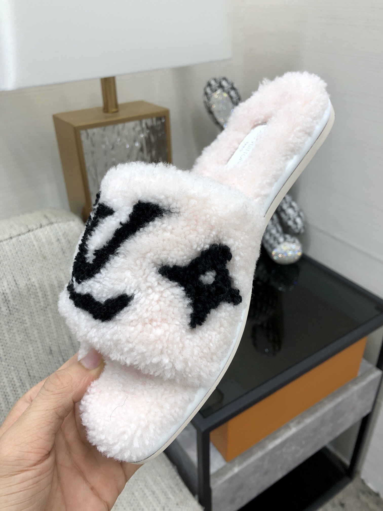 Louis Vuitton Women's Magnetic Flat Mule White For Women LV - Soul Replicas