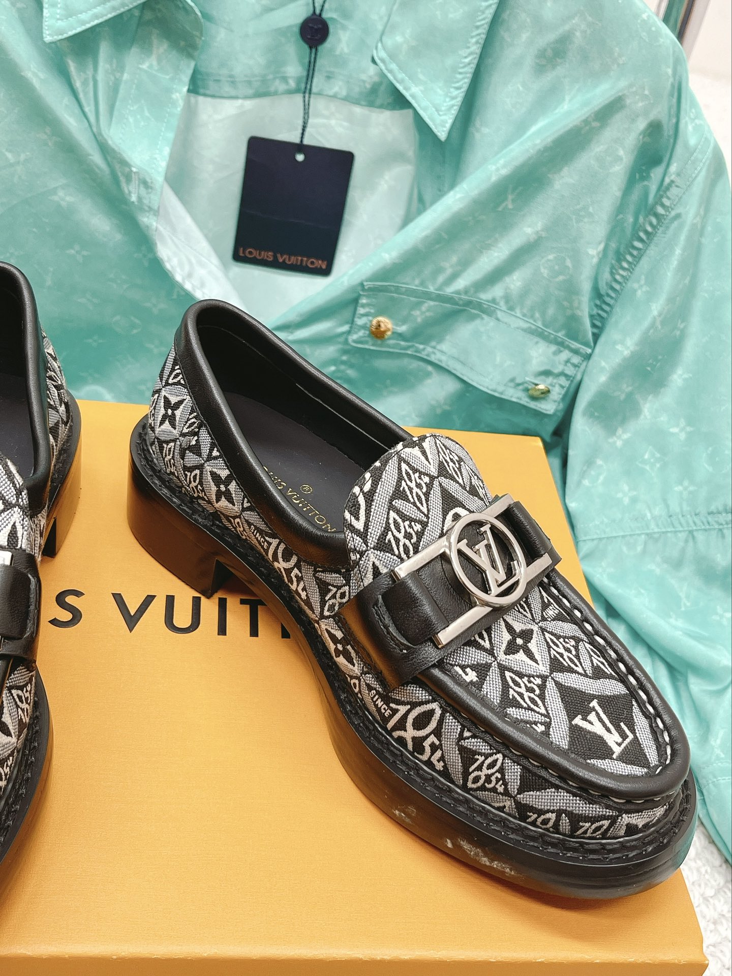 Louis Vuitton Women's Academy Loafer Black And White For Women LV - Soul Replicas